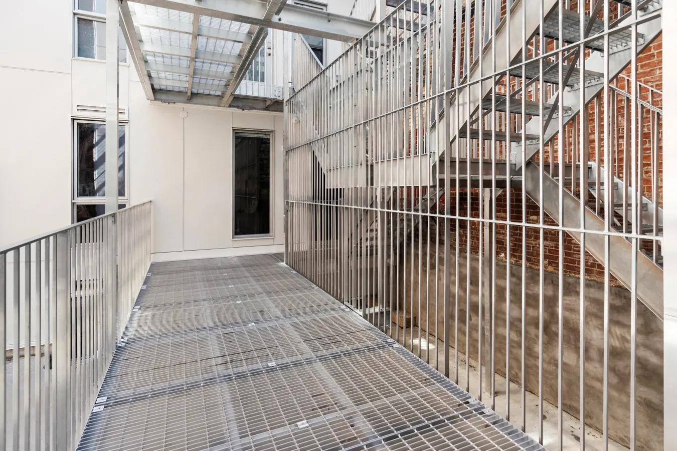 Plateau - Stunning New Studio in Habitat Plateau by Denstays 16