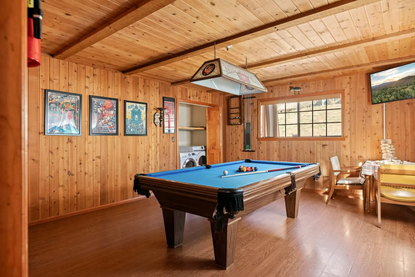 Solstice Shores Chalet, Hot Tub and Lake Views 20