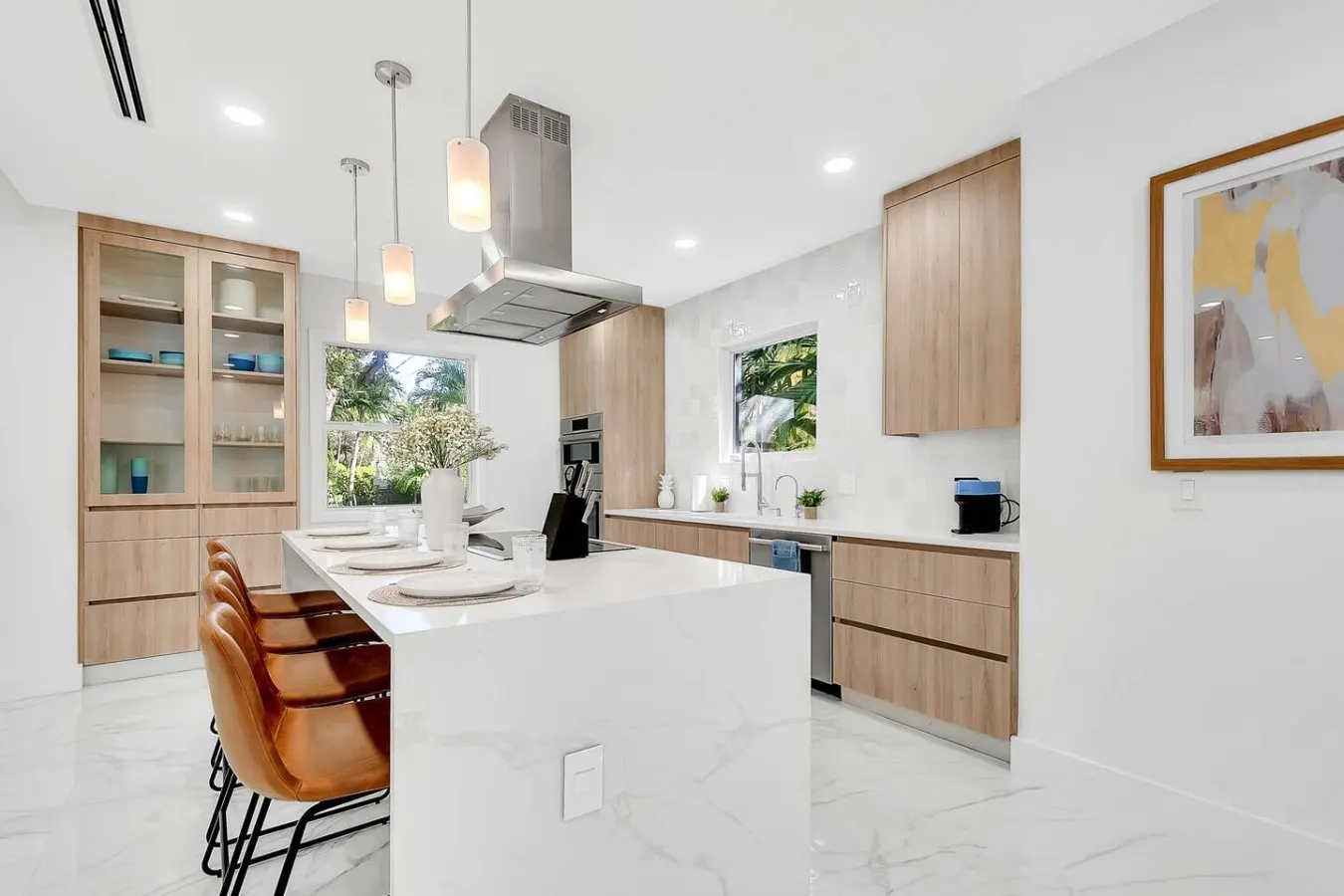 Gated Miami Luxury Oasis Pool & BBQ 4 Bed 4 Bath 10
