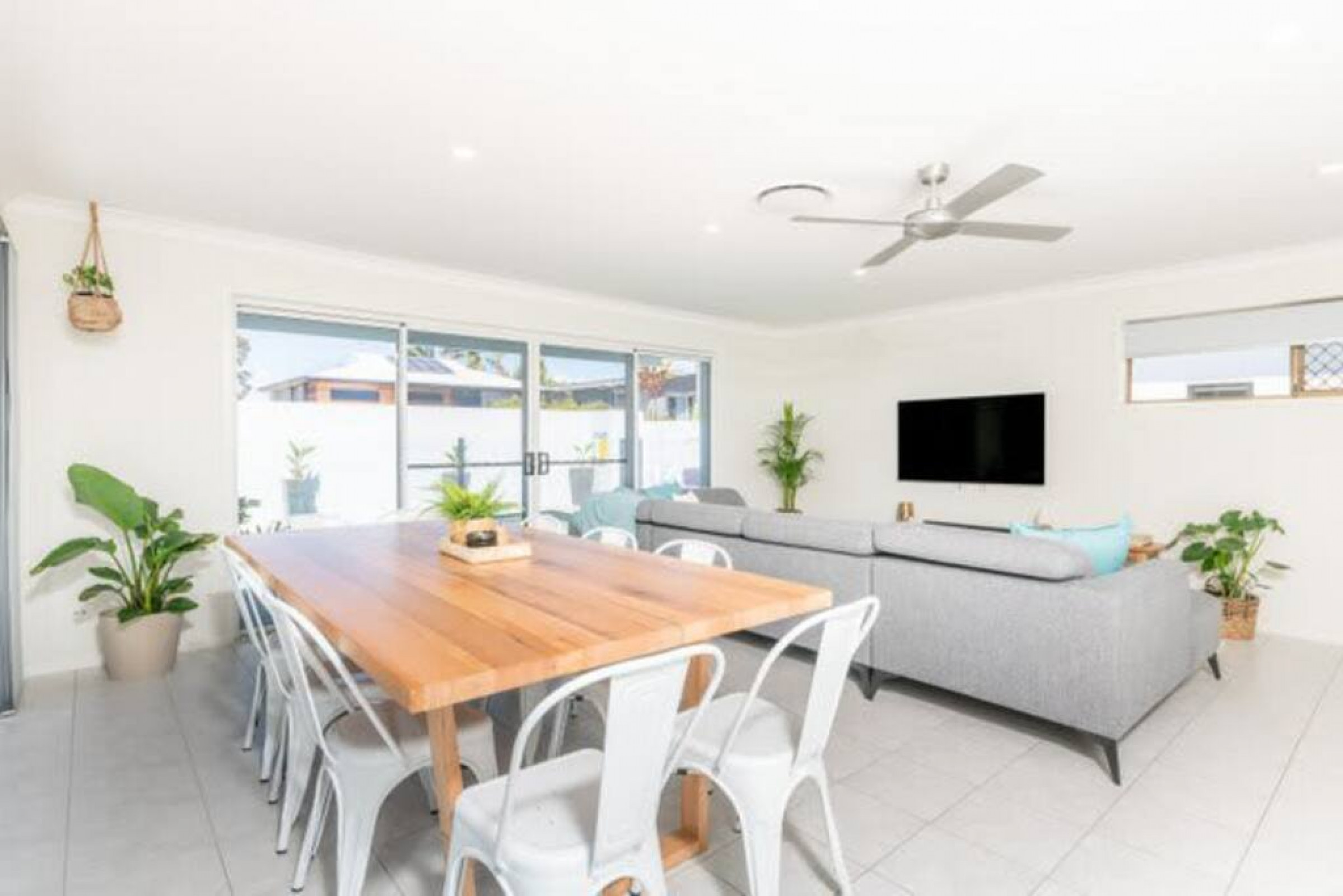 Mooloolaba · Escape to Mooloolaba & Feel At Home In Style — photo 2