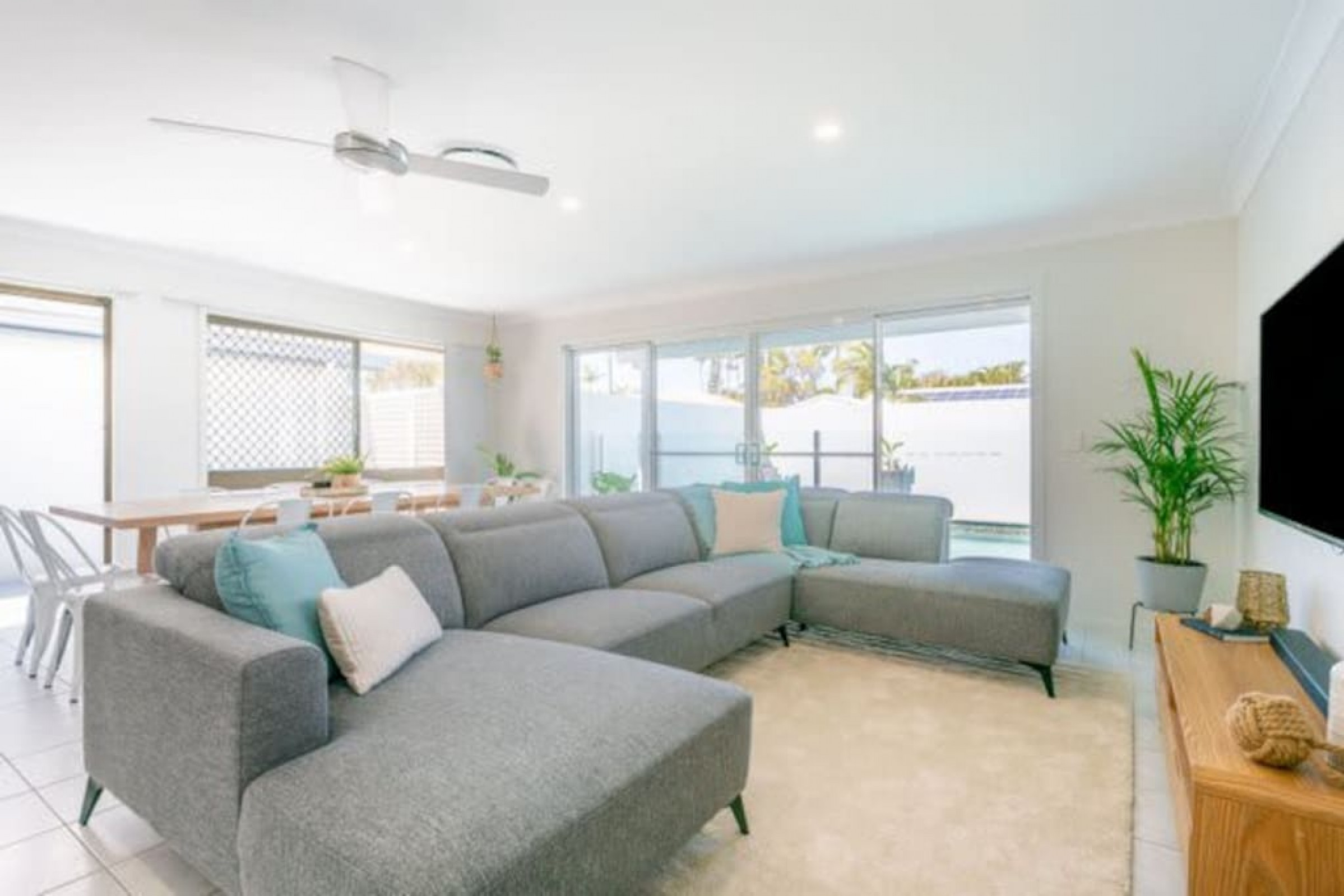Mooloolaba · Escape to Mooloolaba & Feel At Home In Style — photo 4