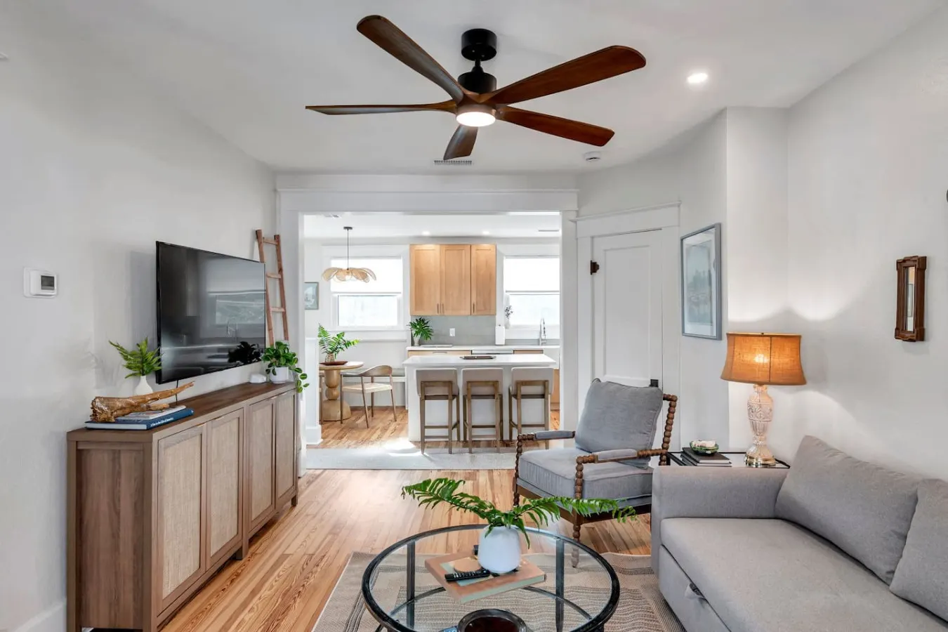 Newly Renovated Nautical Apt | Downtown St. Pete