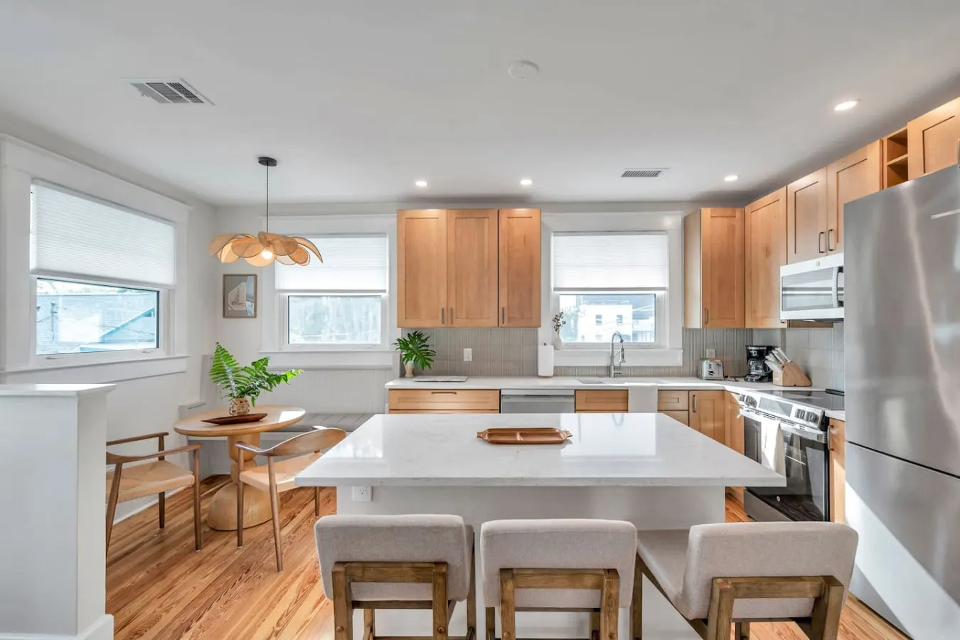 Newly Renovated Nautical Apt | Downtown St. Pete — photo 3