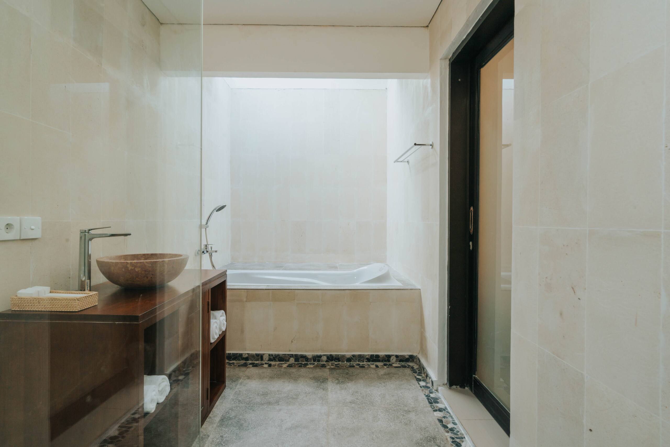 3-Bedroom Villa in Ubud, Bali 7