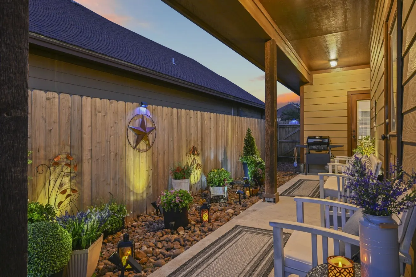 Amazing Backyard Retreat-Game Garage-3.4m to Kyle 7
