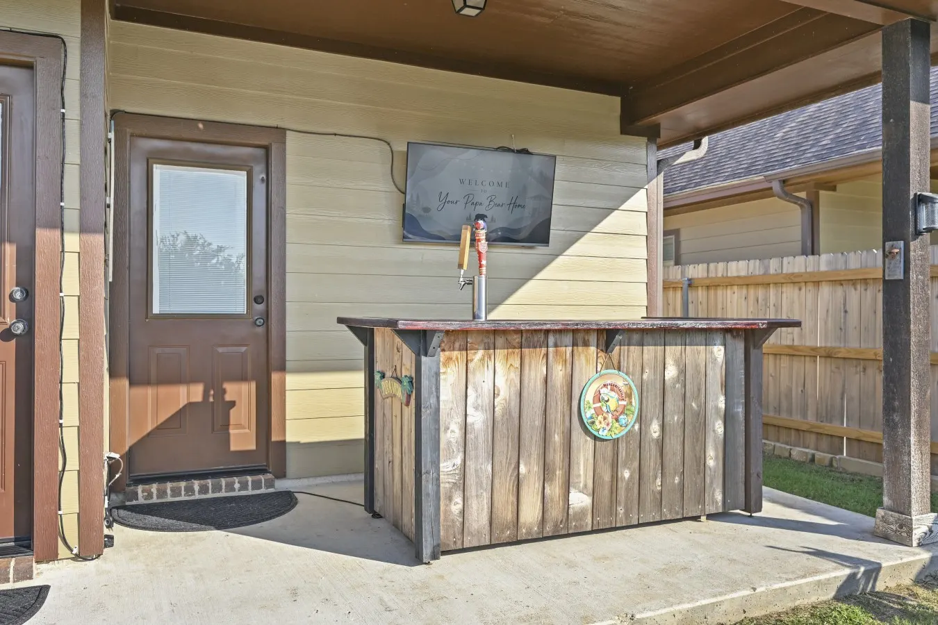 Amazing Backyard Retreat-Game Garage-3.4m to Kyle 8
