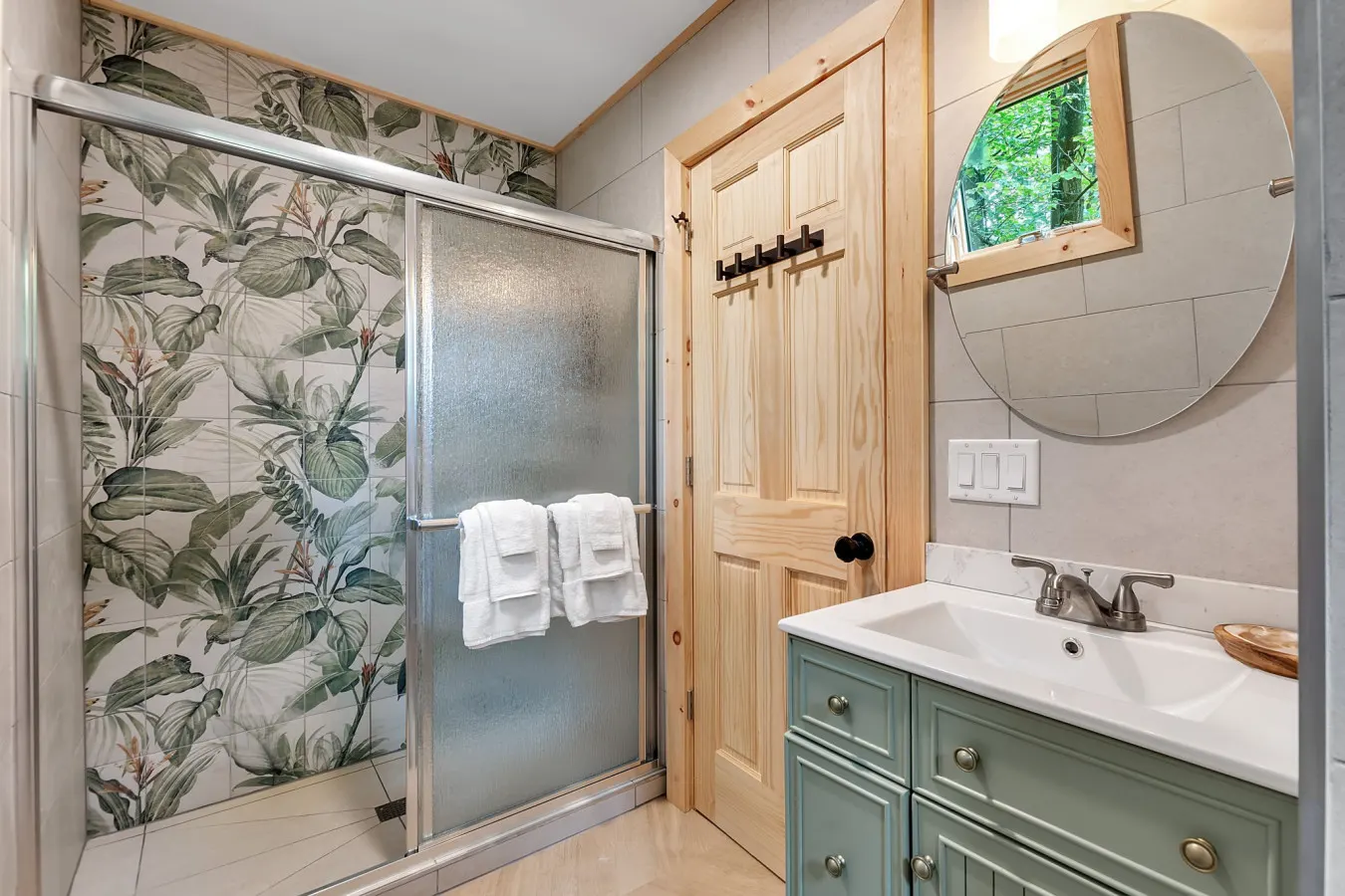 Lakefront Treehouse - Cowbird Canopy 12