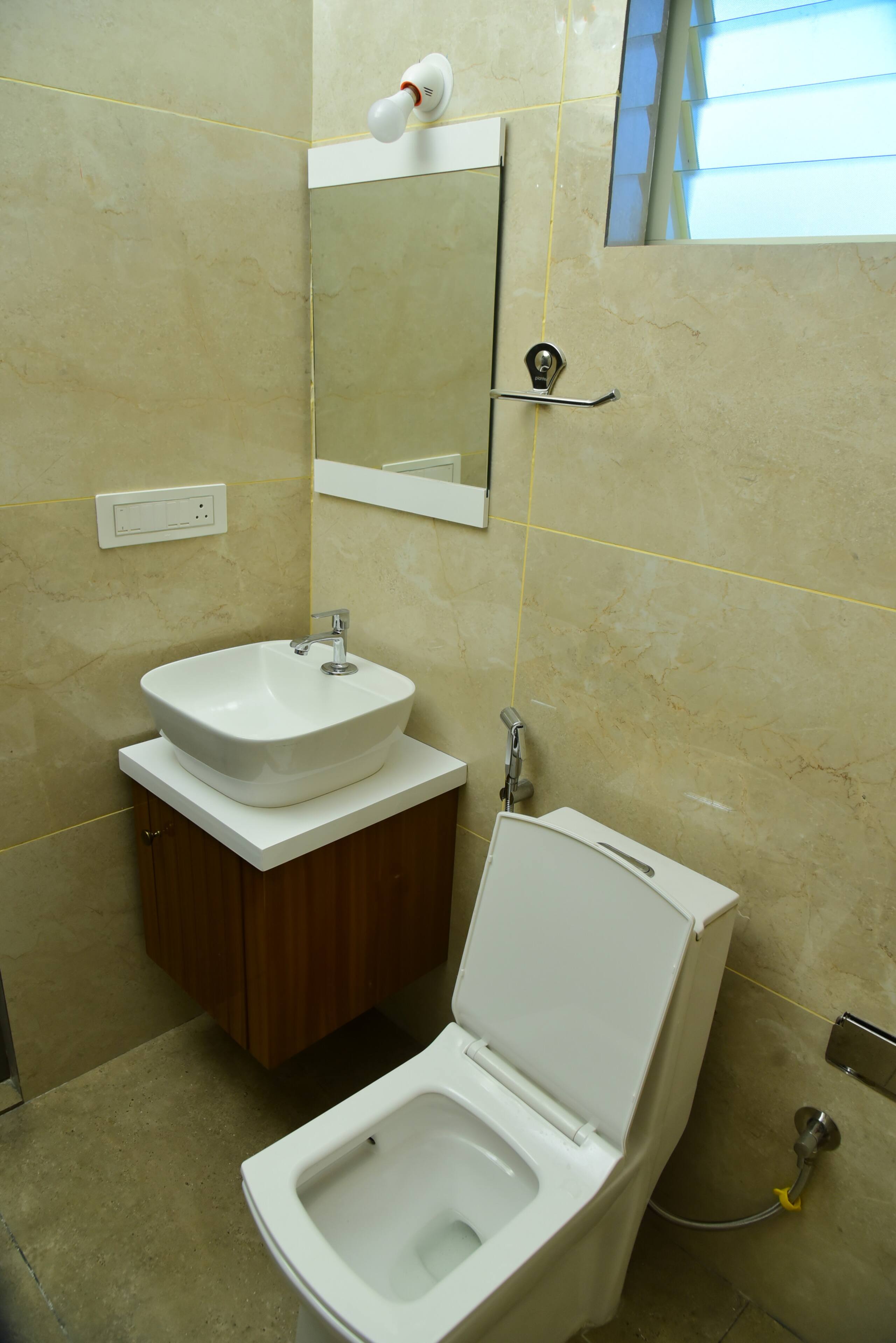 Nirantara Luxury Service Apt 3 nos x 2 BHK for 12 4