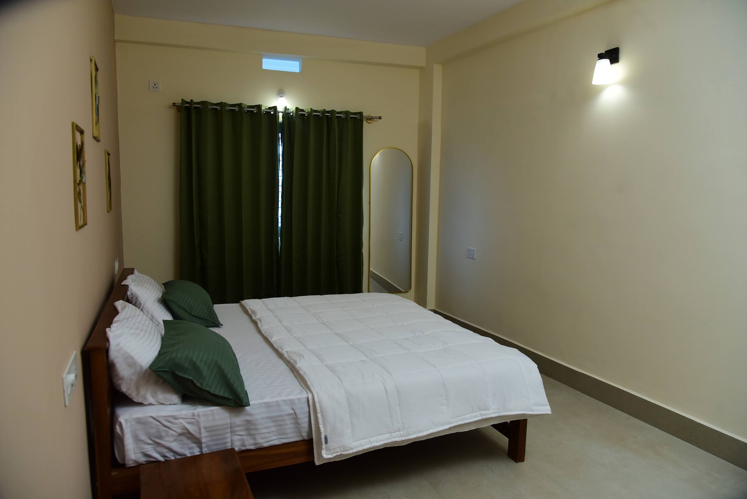 Nirantara Luxury Service Apt 3 nos x 2 BHK for 12 9