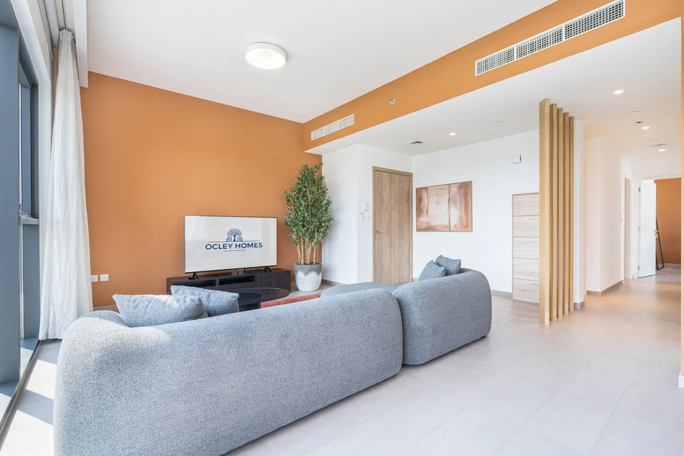 Luxury Modern Home with Direct Park Access 10