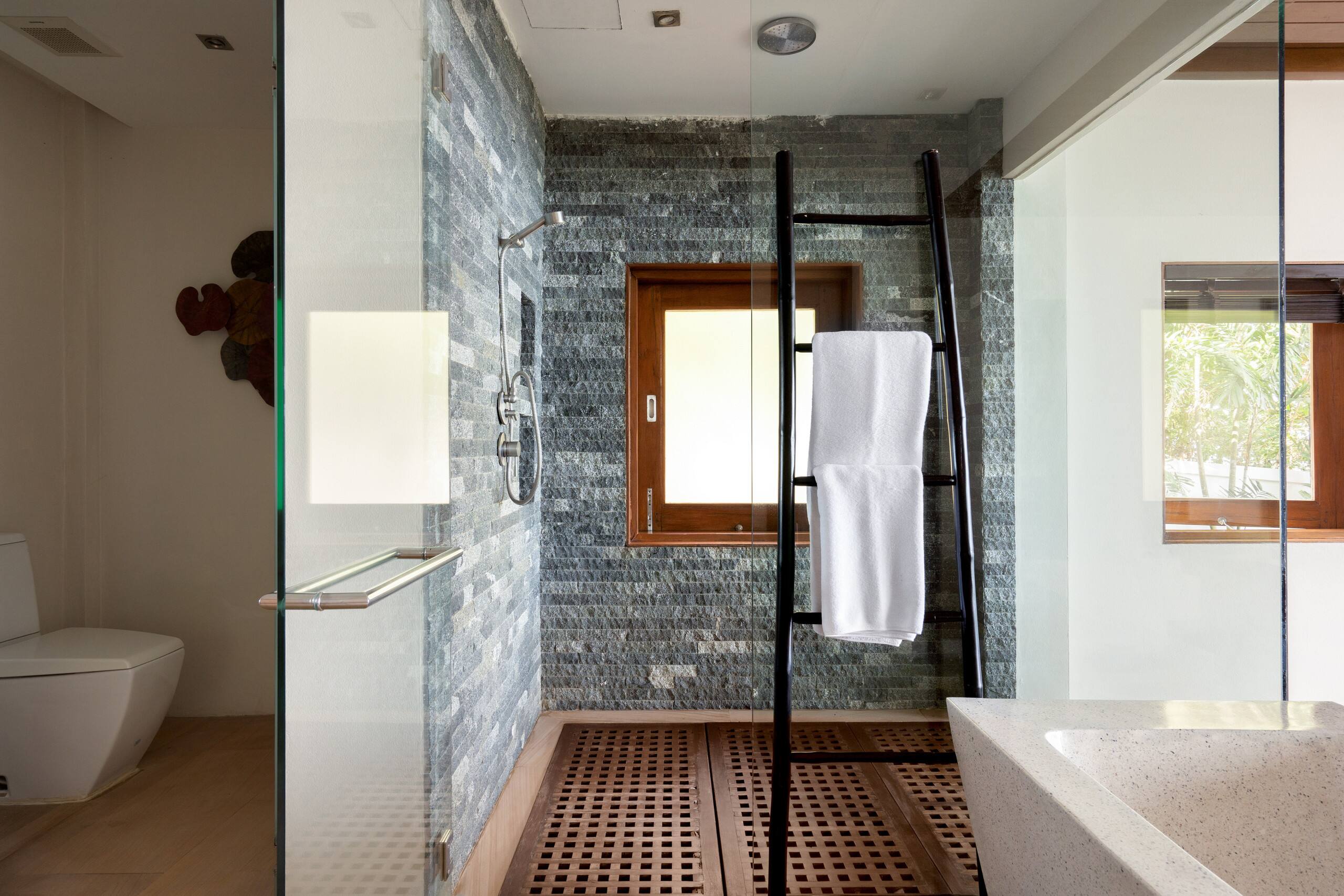 Baan Hinyai: Full Service, Chef, Beachfront, Pool 22