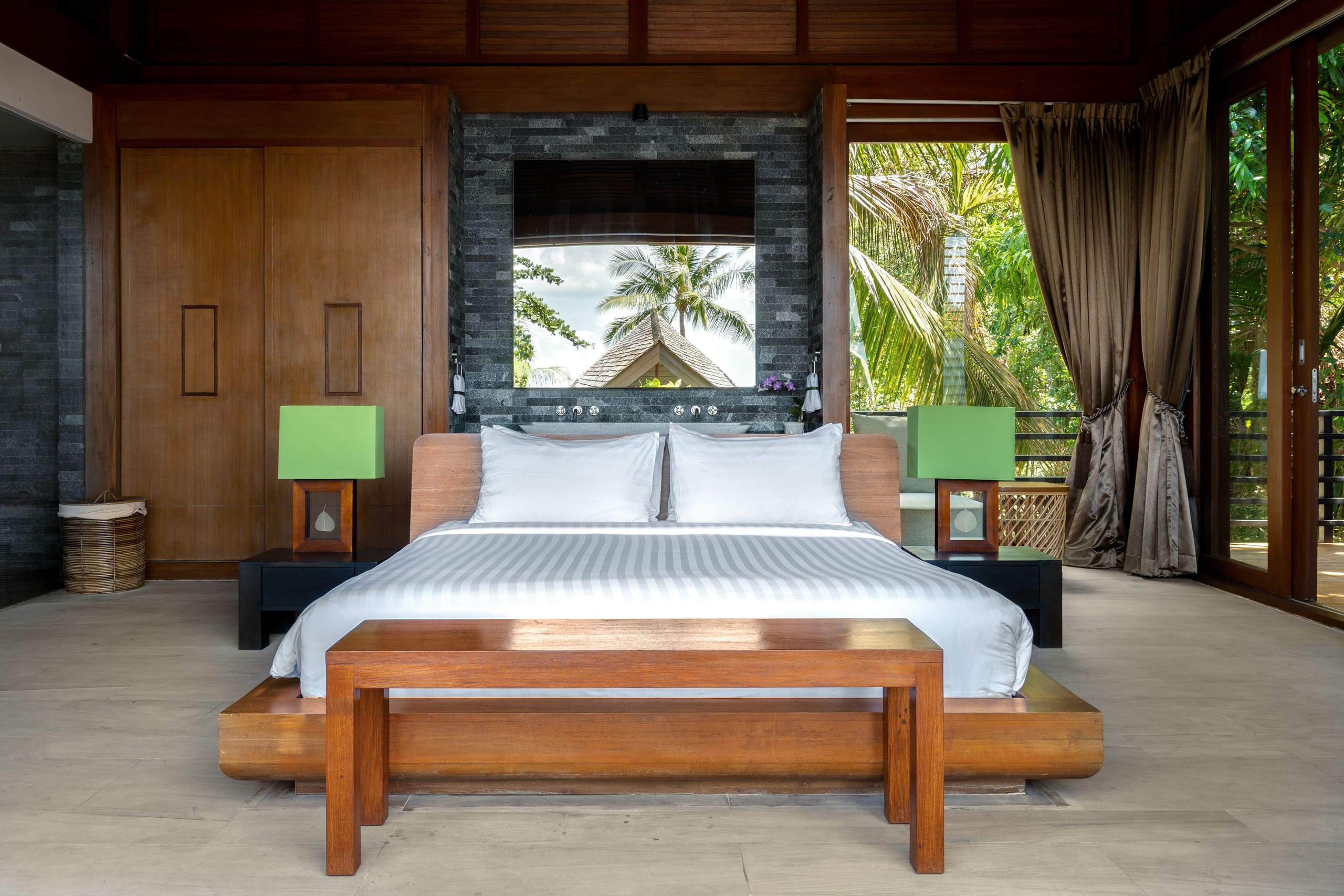 Baan Hinyai: Full Service, Chef, Beachfront, Pool 32