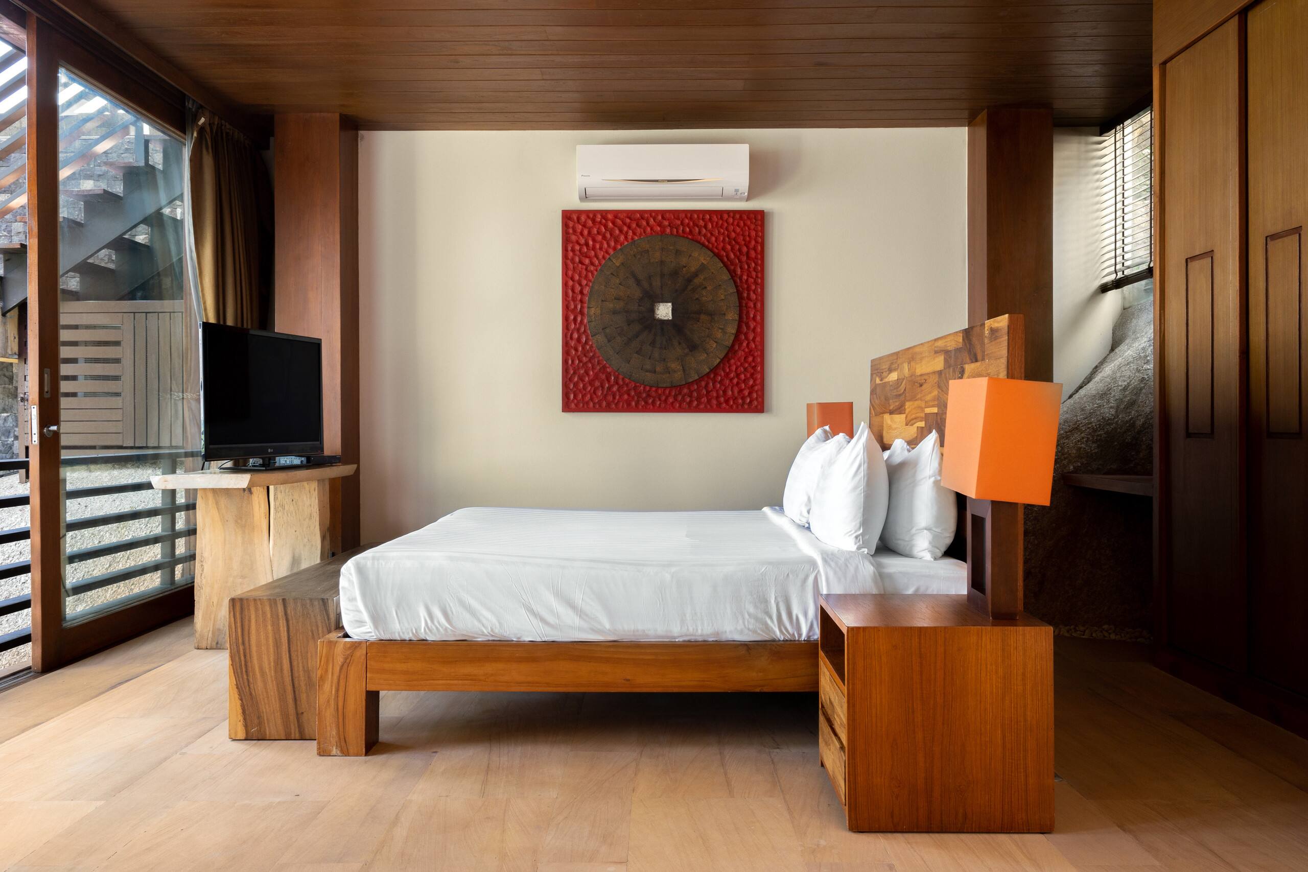 Baan Hinyai: Full Service, Chef, Beachfront, Pool 25