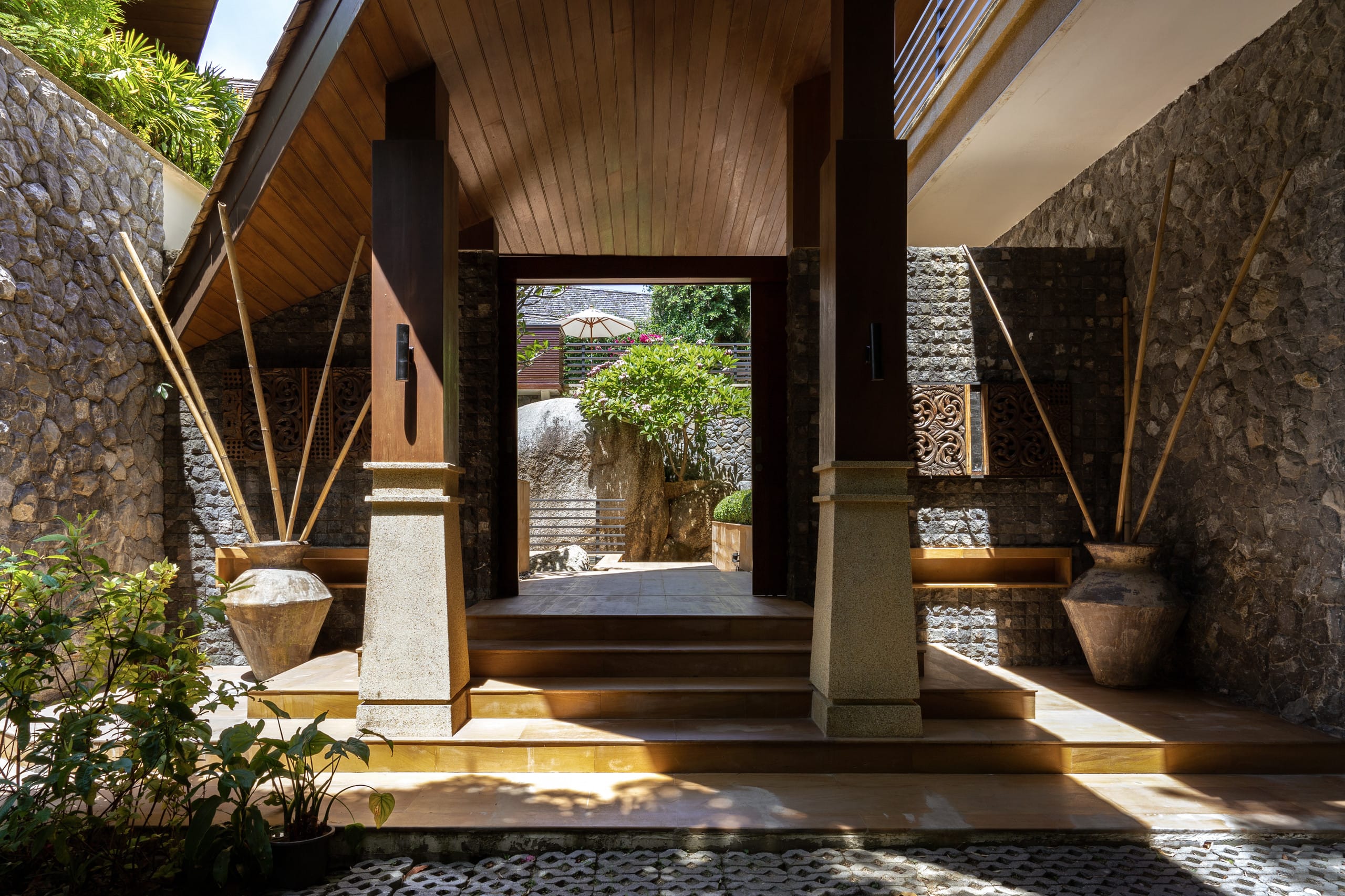 Baan Hinyai: Full Service, Chef, Beachfront, Pool 34