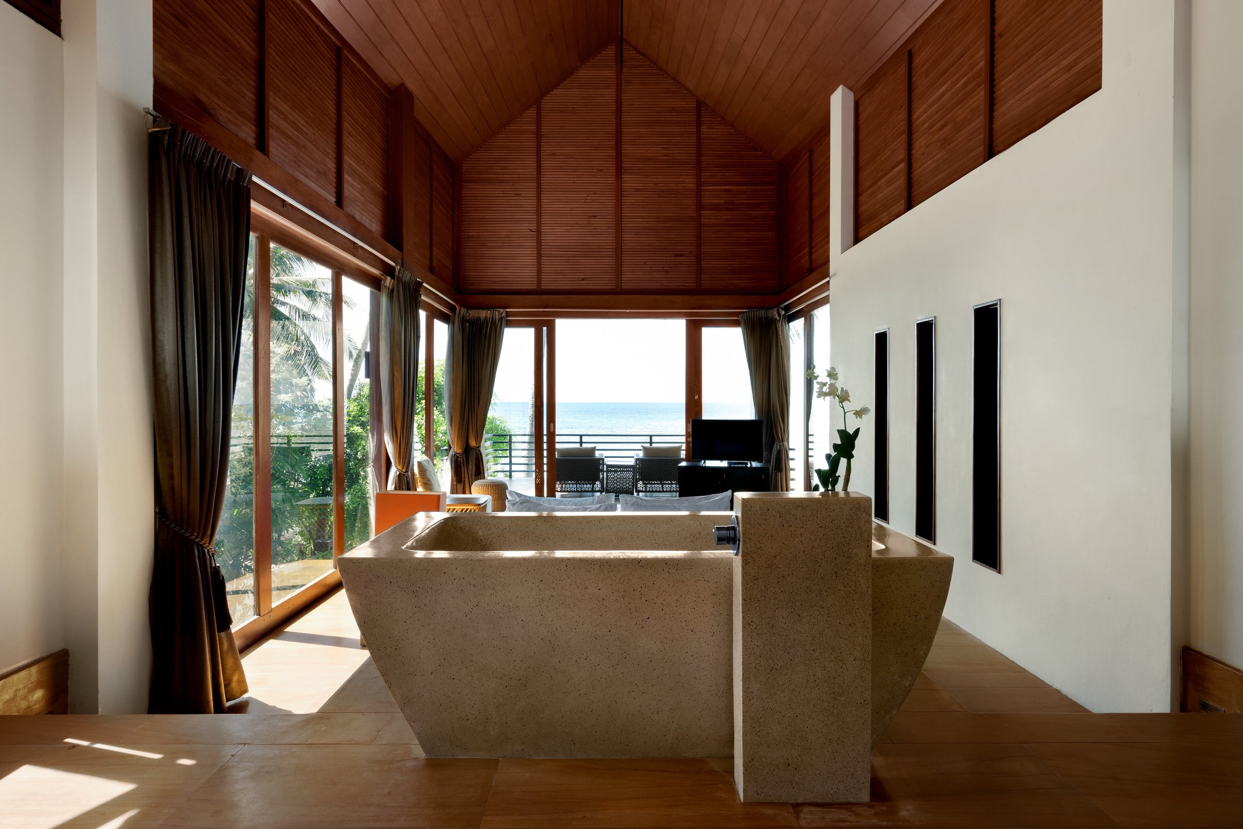 Baan Hinyai: Full Service, Chef, Beachfront, Pool — photo 3