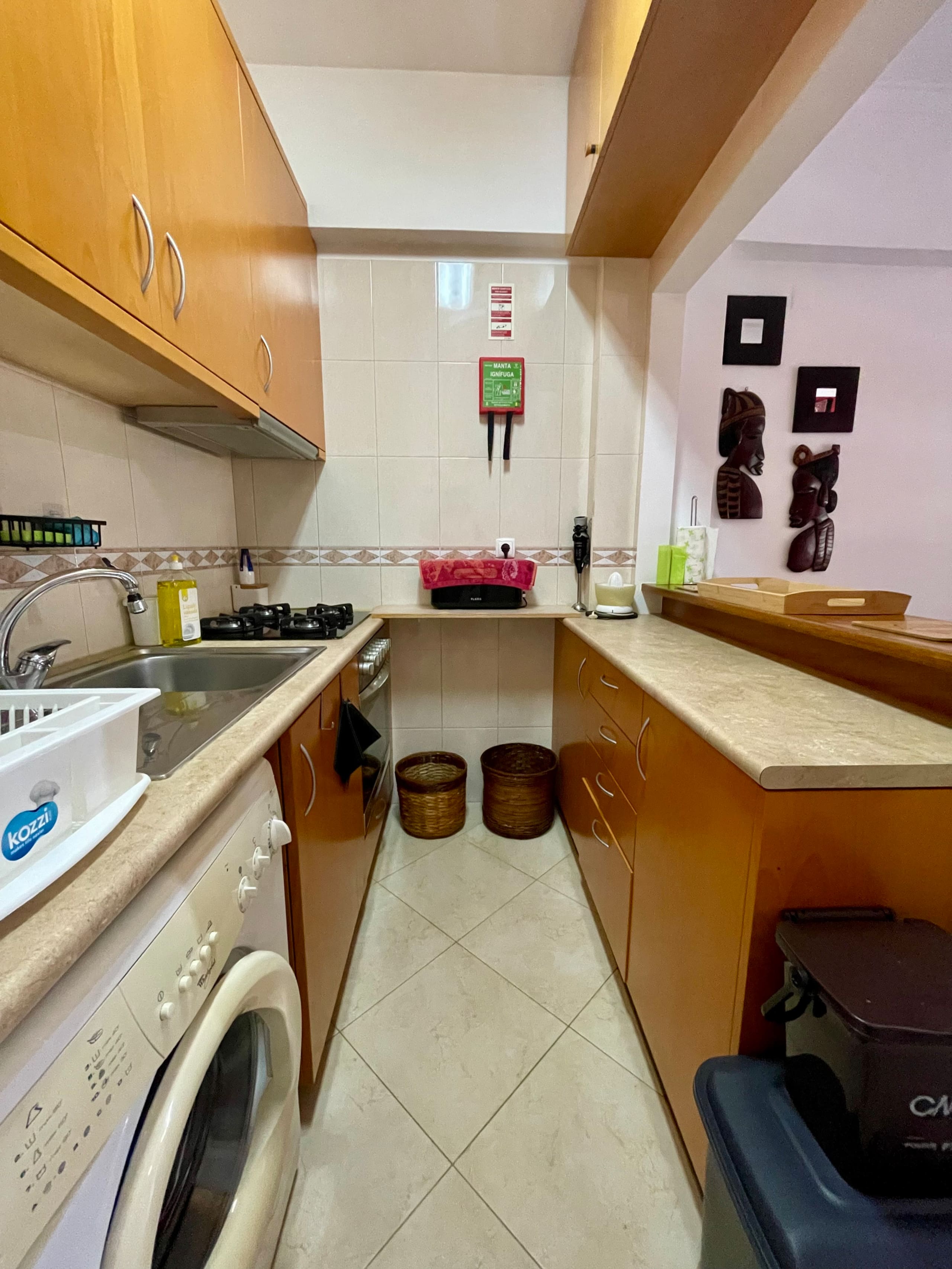 Cliffside house Beach 1-bedroom, sleeps 3 Caparica 13