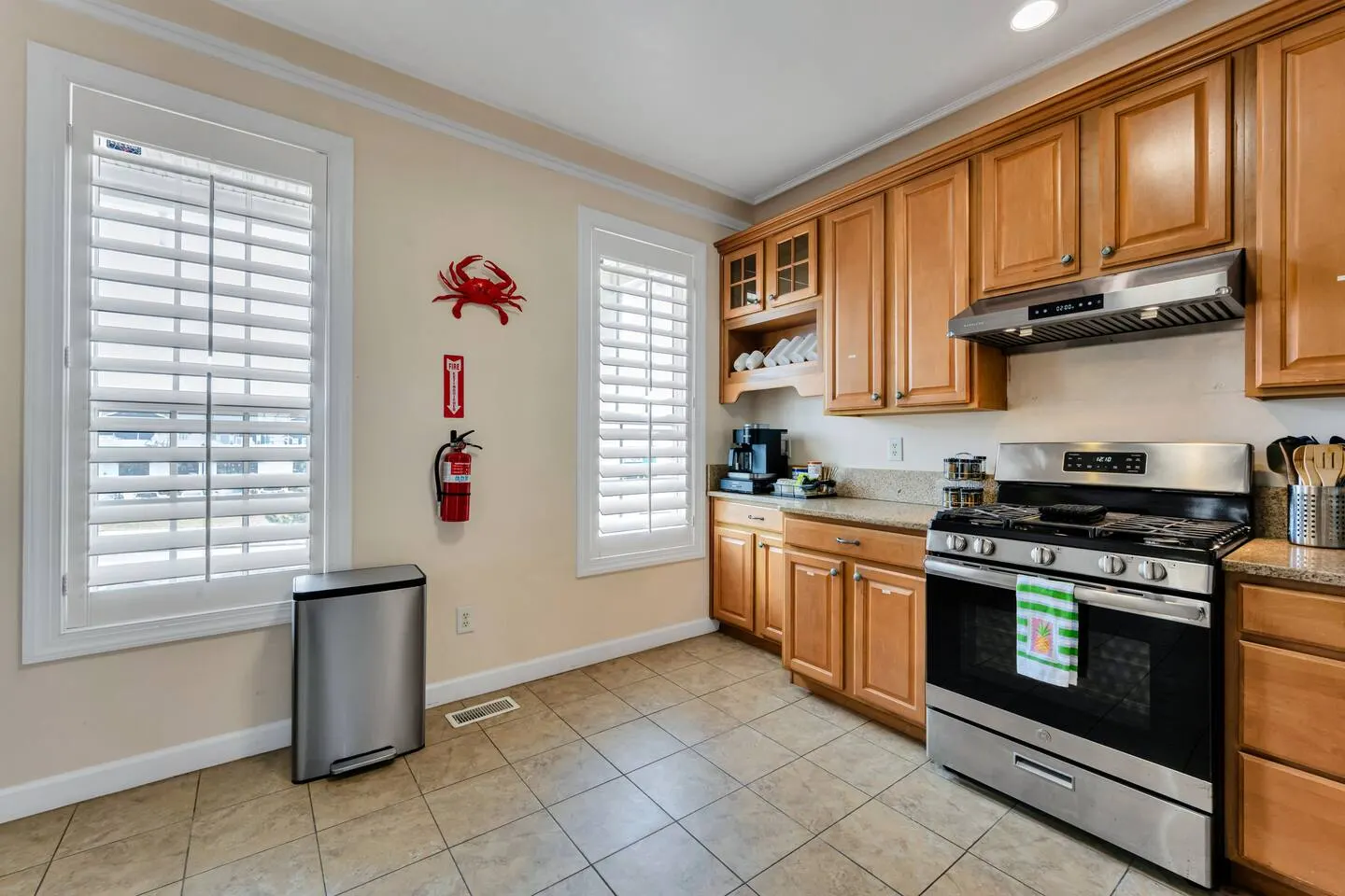 Norfolk Beach House Ocean Views Sleeps 8 15