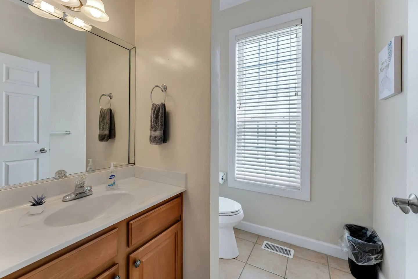 Norfolk Beach House Ocean Views Sleeps 8 16