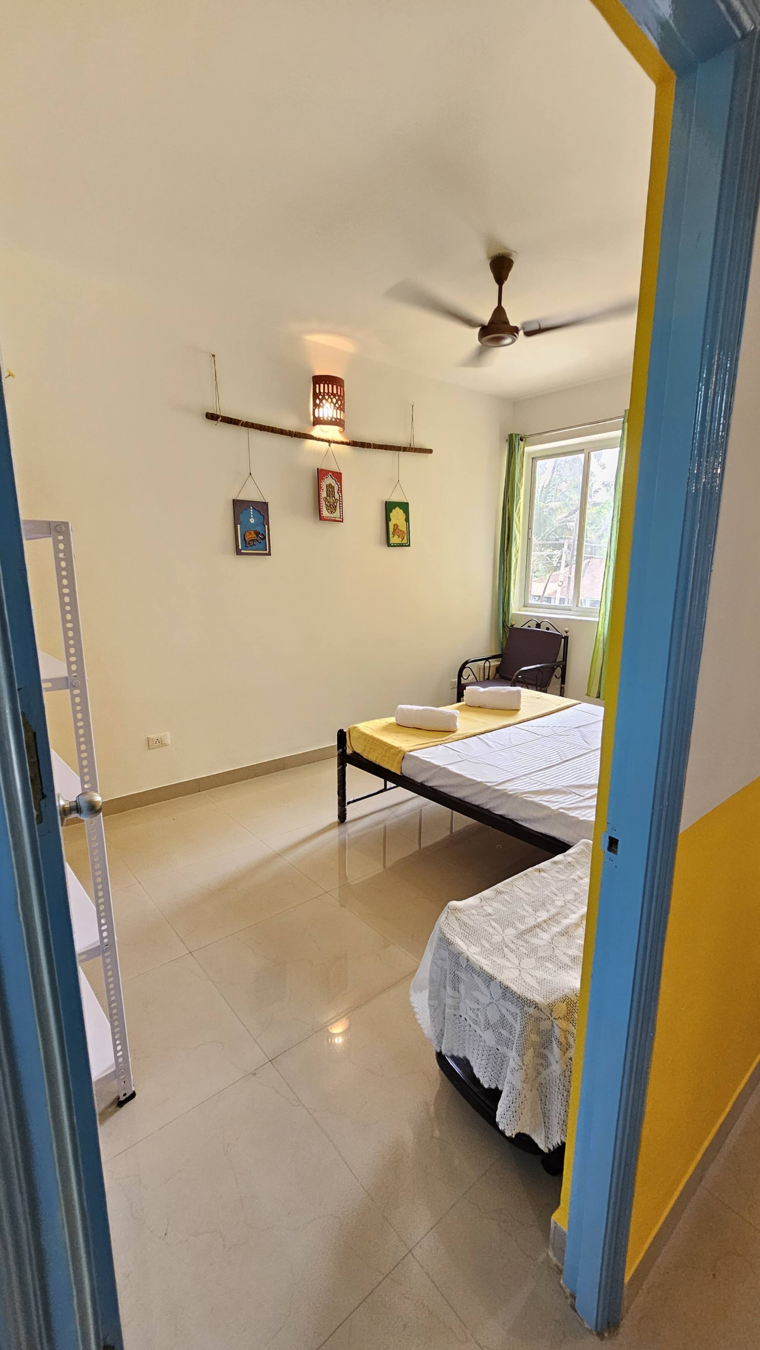 Casa Brisa | 2BHK with pool | 2 mins frm the Beach 39