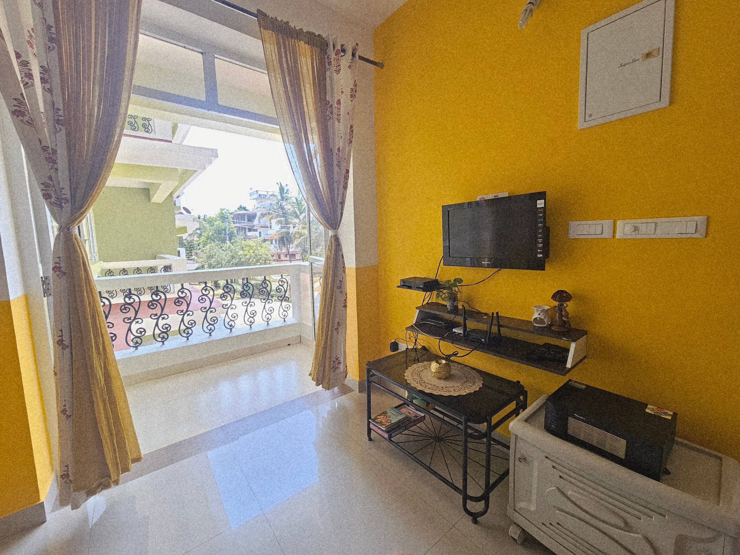 Casa Brisa | 2BHK with pool | 2 mins frm the Beach 13