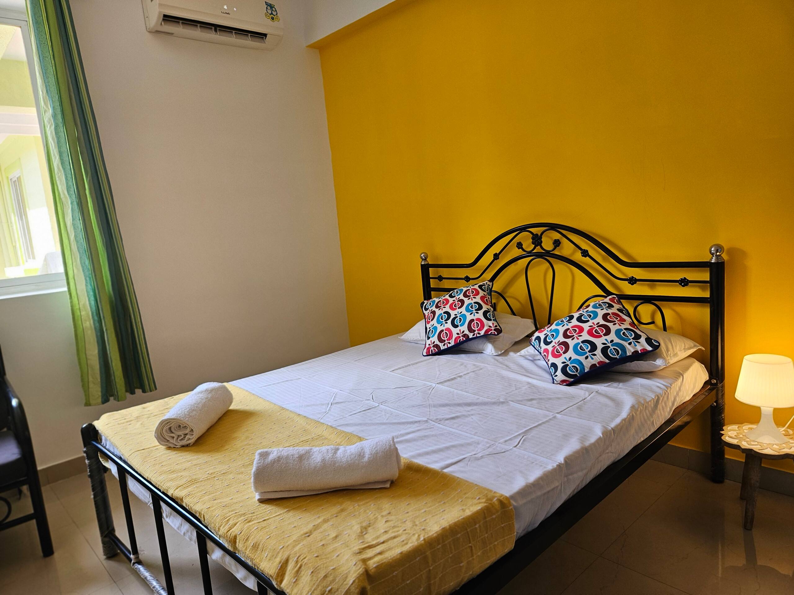 Casa Brisa | 2BHK with pool | 2 mins frm the Beach 36
