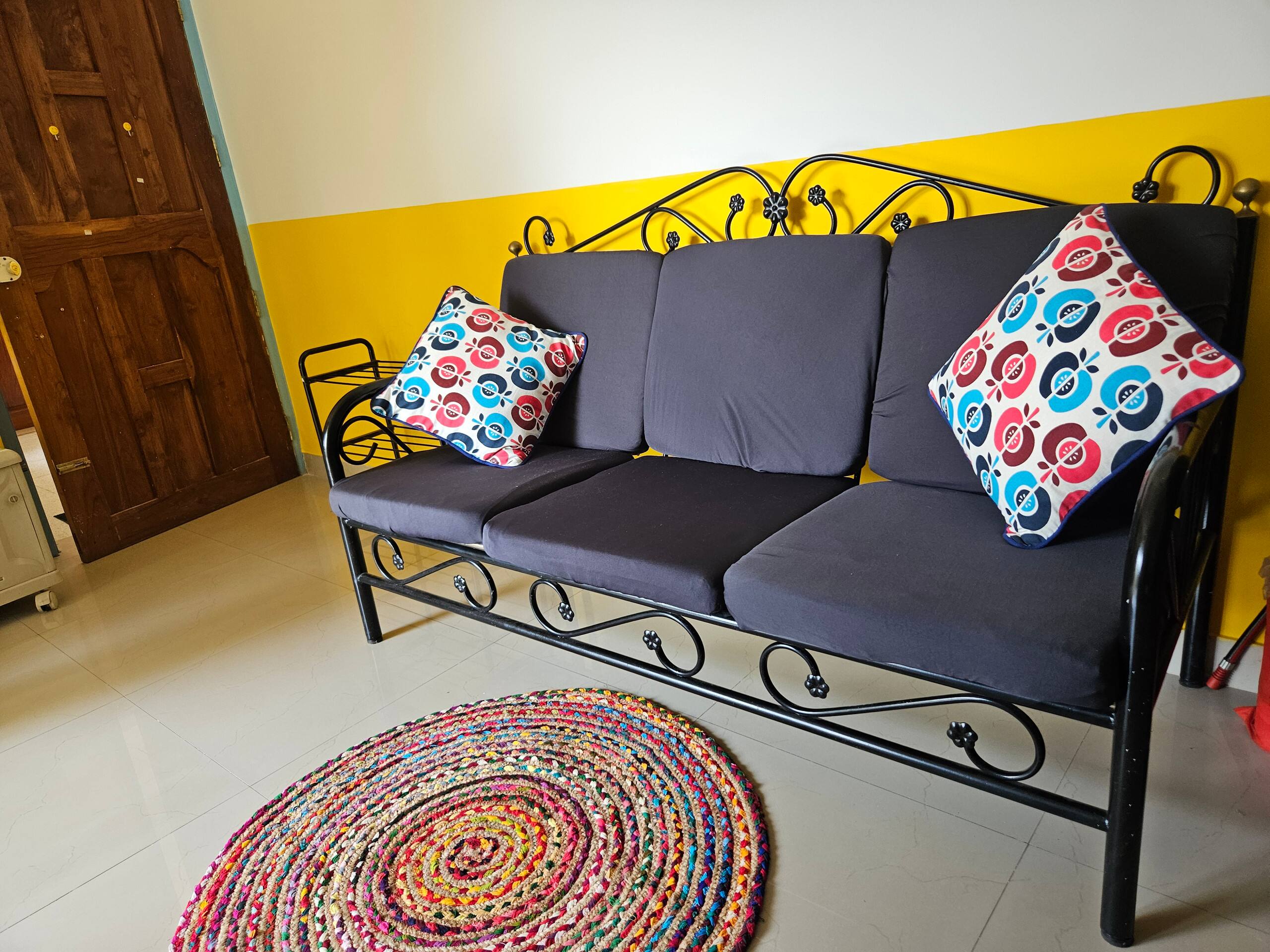 Casa Brisa | 2BHK with pool | 2 mins frm the Beach 15