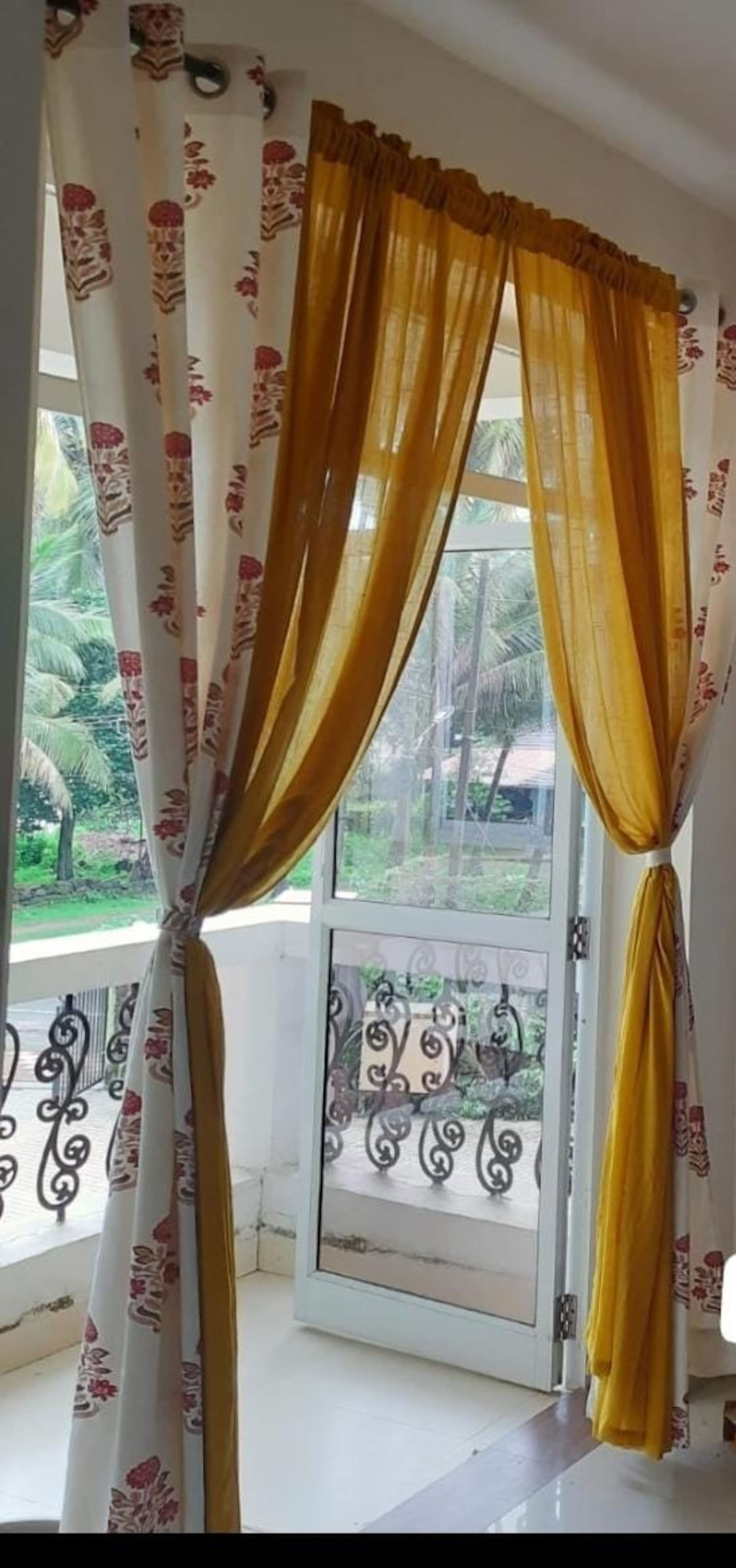 Casa Brisa | 2BHK with pool | 2 mins frm the Beach 10