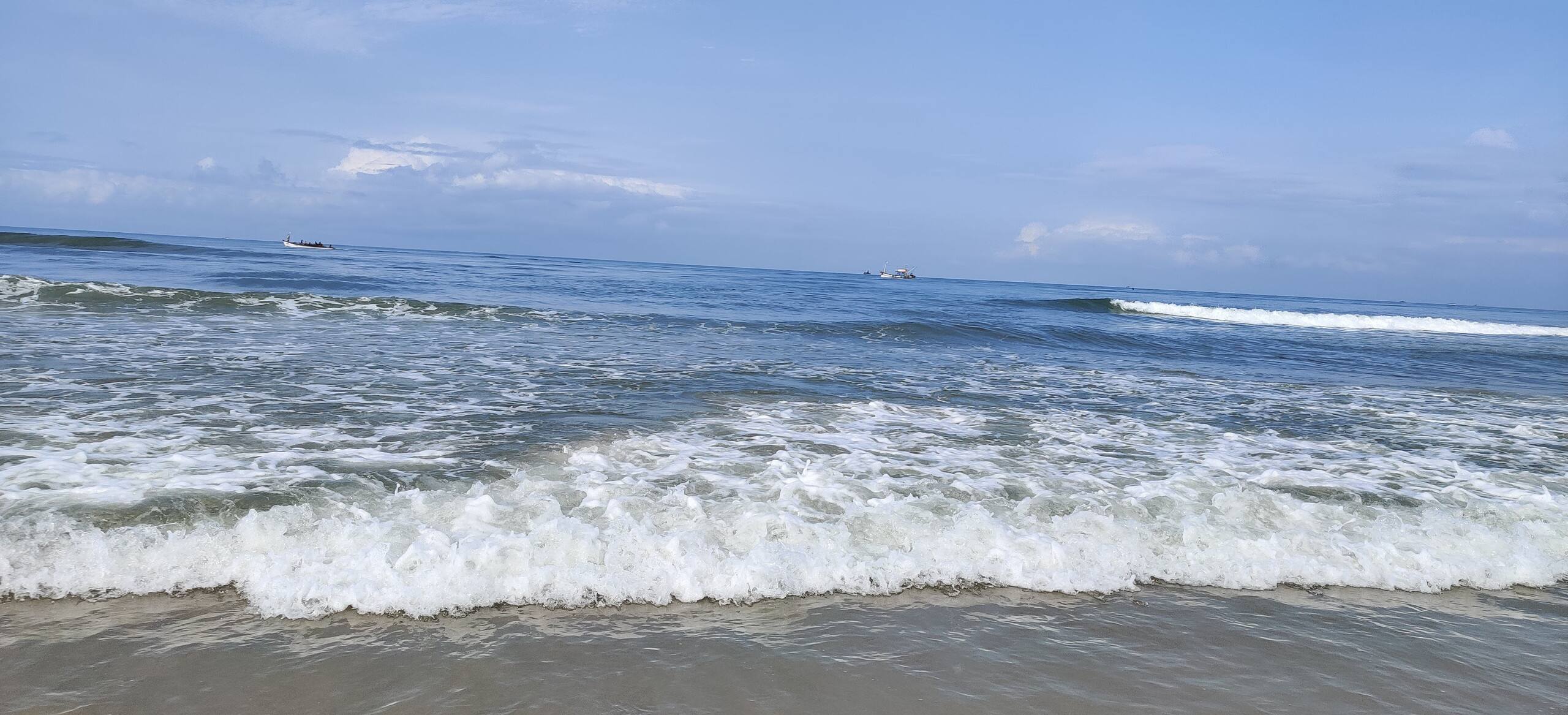 Casa Brisa | 2BHK with pool | 2 mins frm the Beach 7