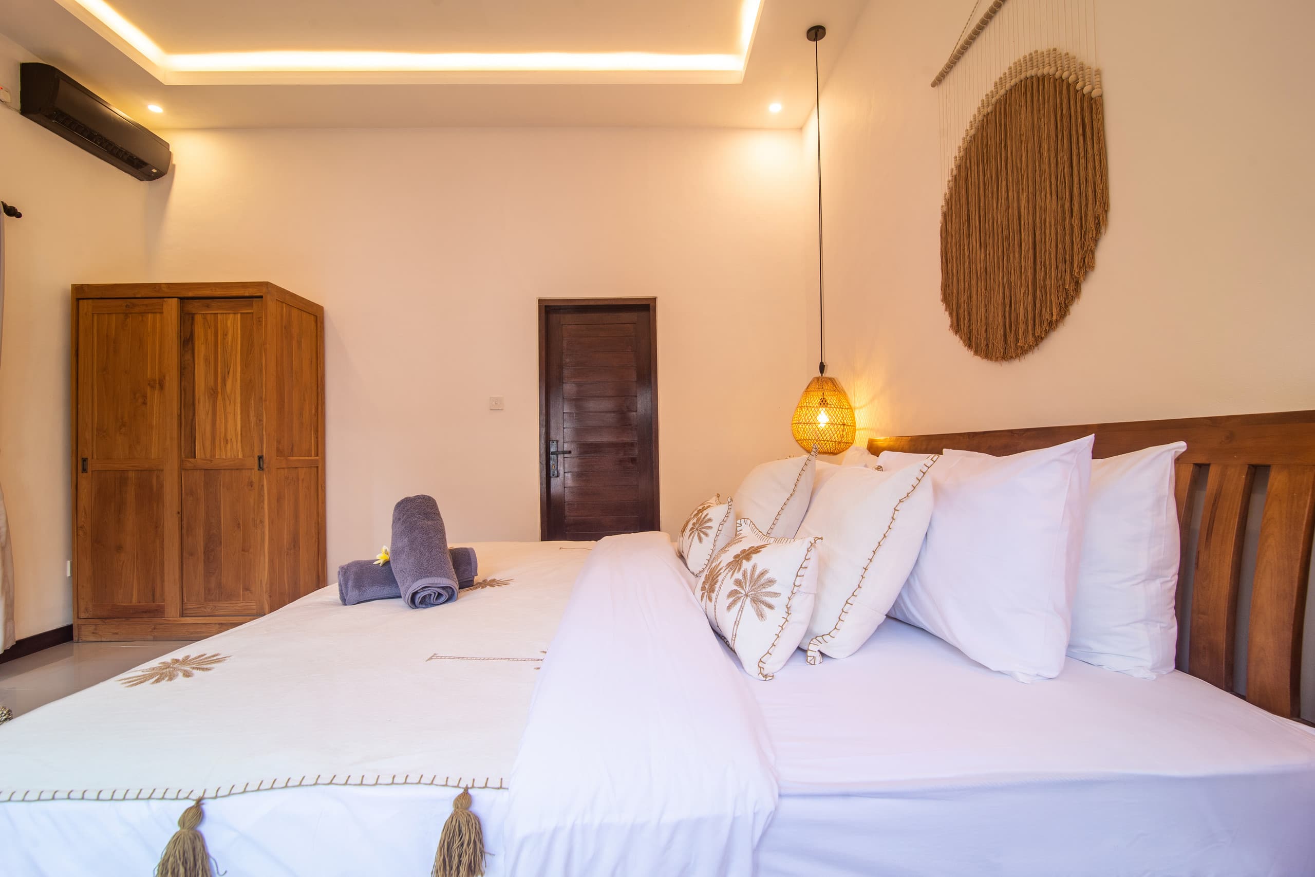 3 bedrooms Villa in Bali, Seminyak Private pool 15