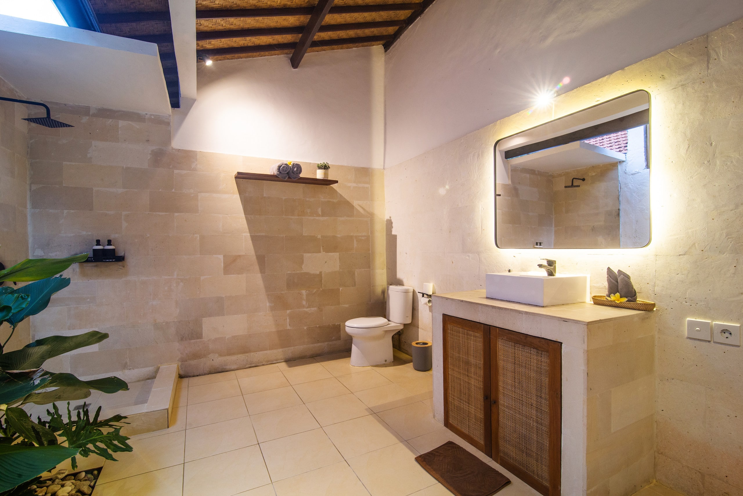 3 bedrooms Villa in Bali, Seminyak Private pool 20