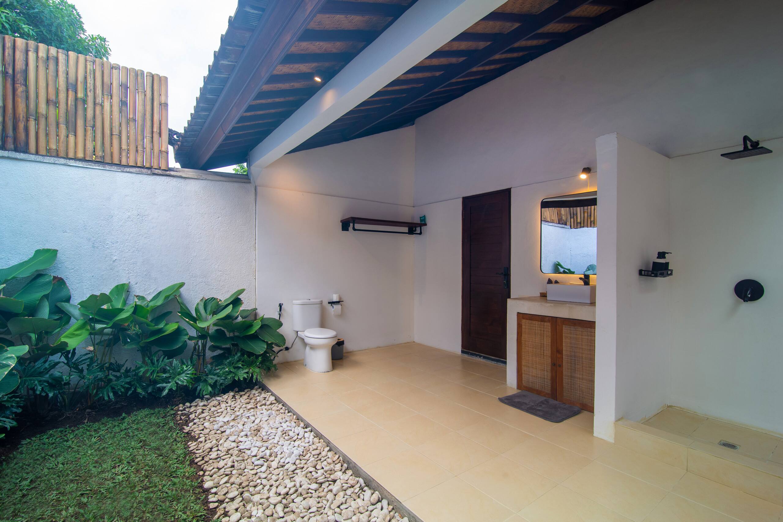 3 bedrooms Villa in Bali, Seminyak Private pool 32