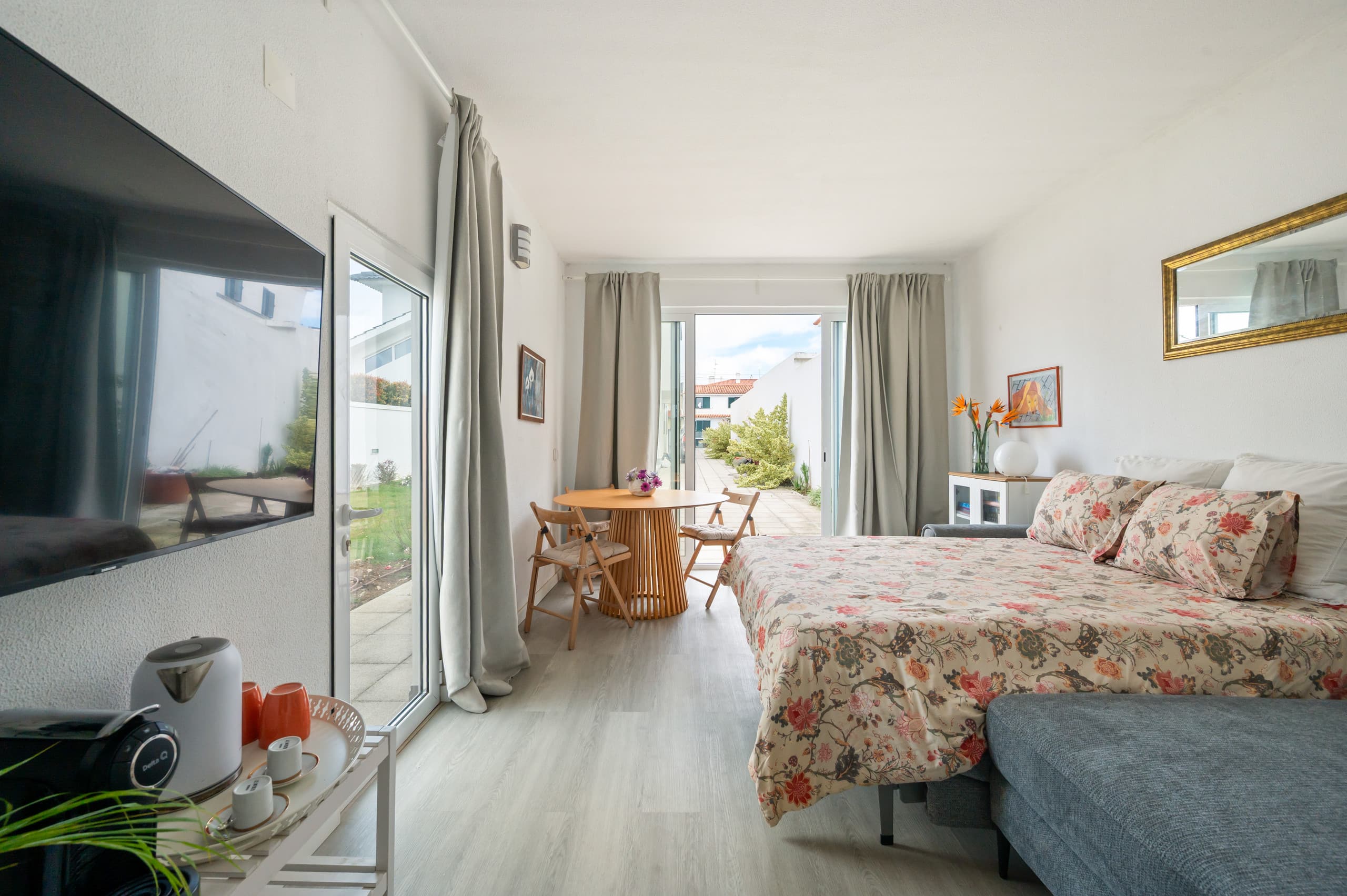 Lavender Suite 2