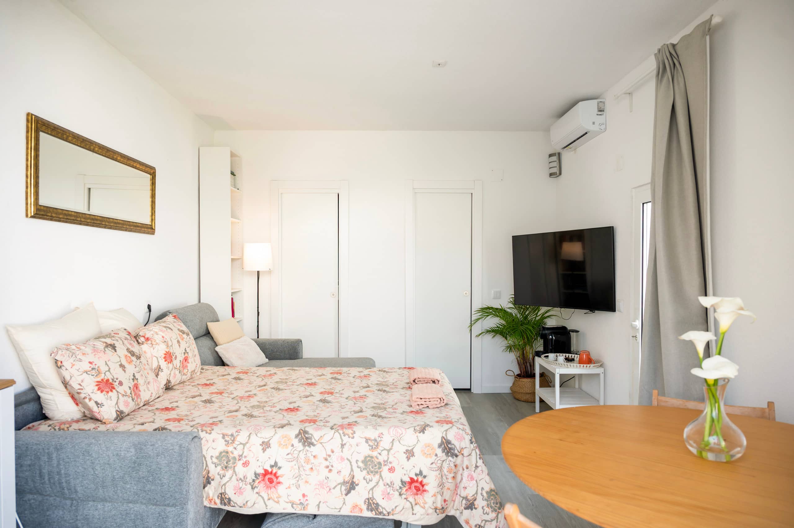 Lavender Suite 7