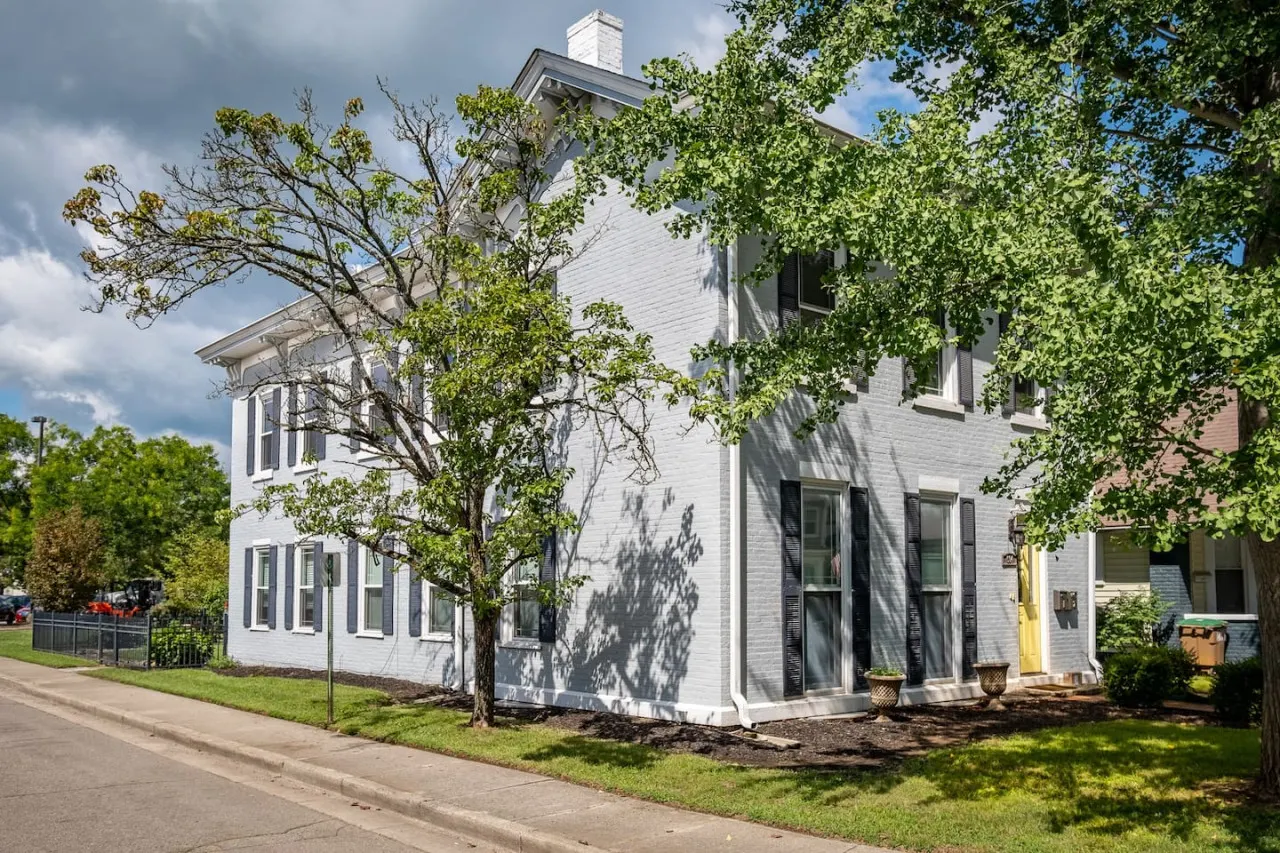 Walkable Historic Home (FREE Bikes to use) 19