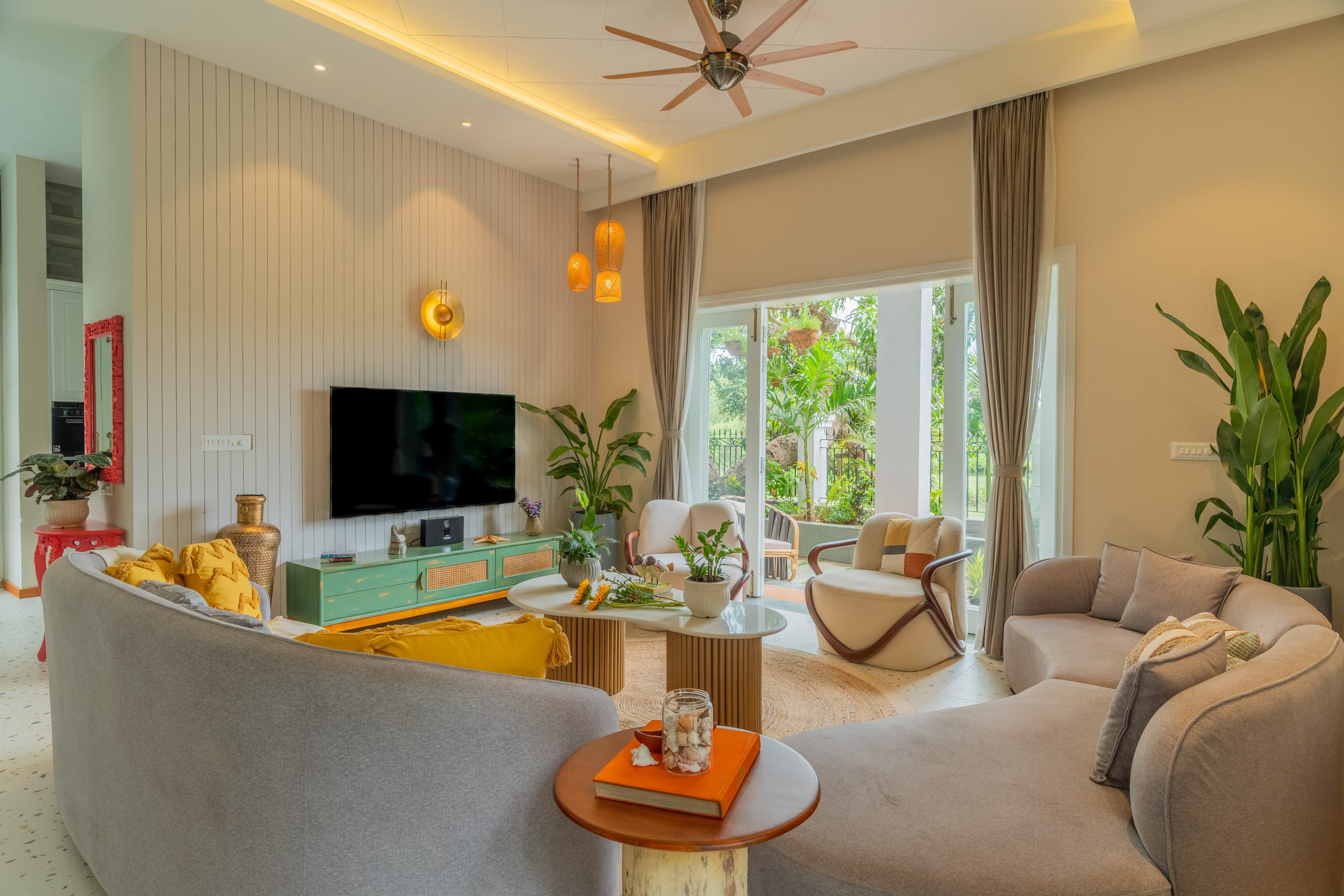 5 BHK villa w/ Pvt Pool, terrace & Pets 15