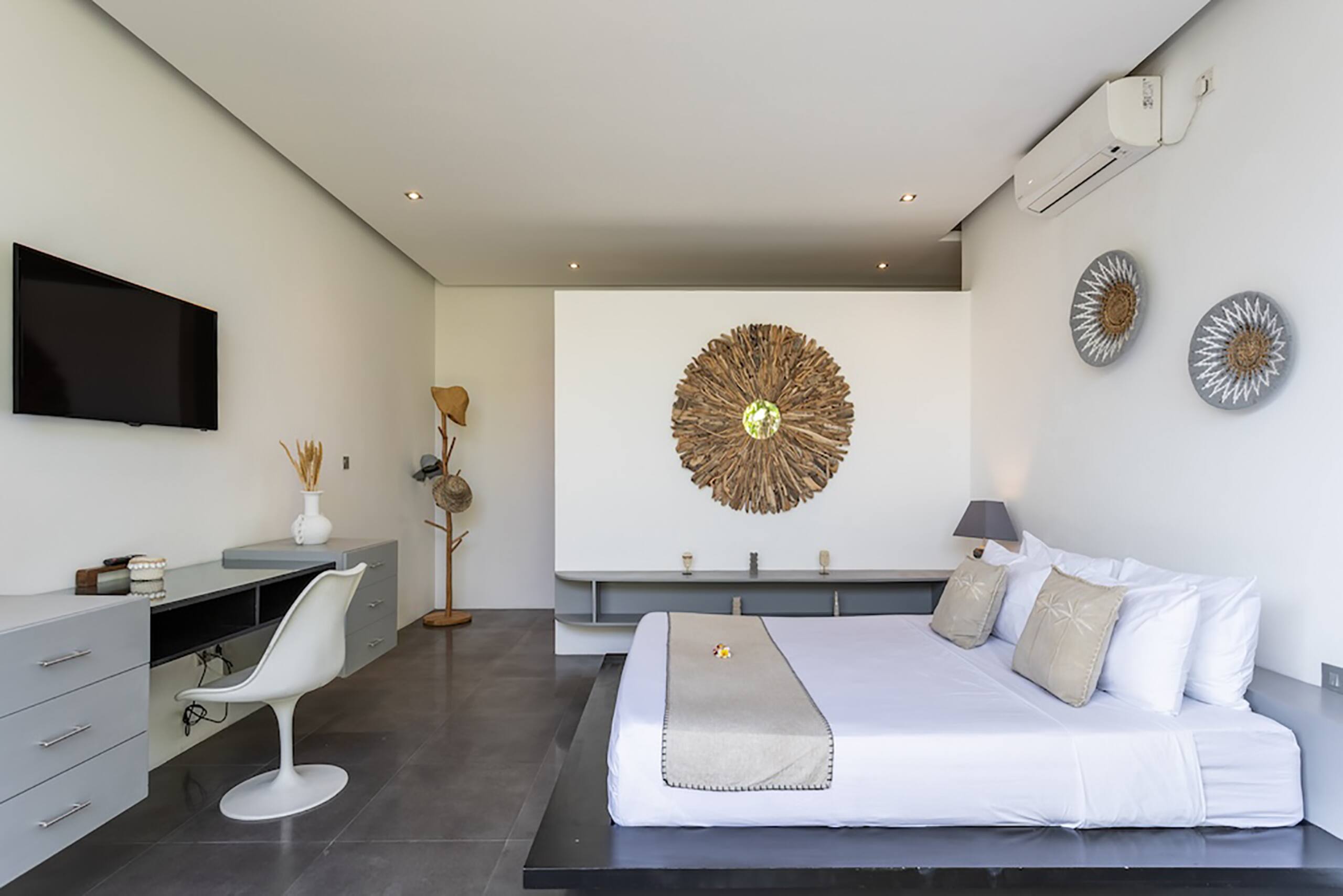 Villa Bahia 10mn walk to Central Seminyak Oberoi 34
