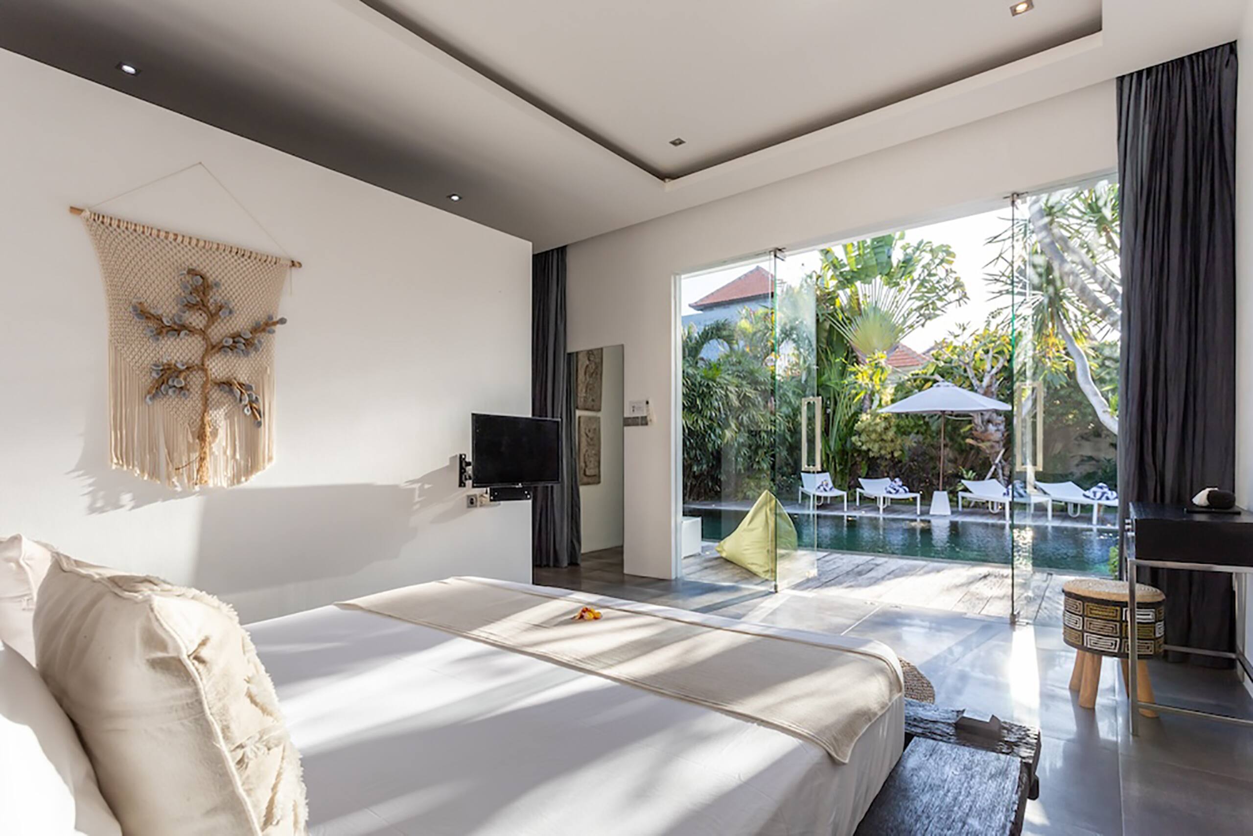 Villa Bahia 10mn walk to Central Seminyak Oberoi — photo 4