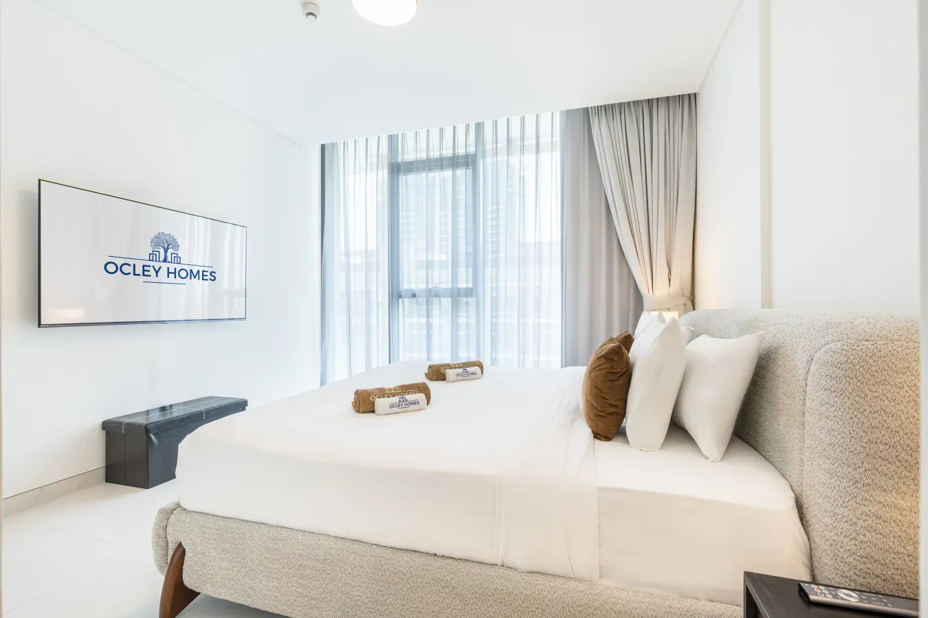 Elegant District One Home with Skyline View 14