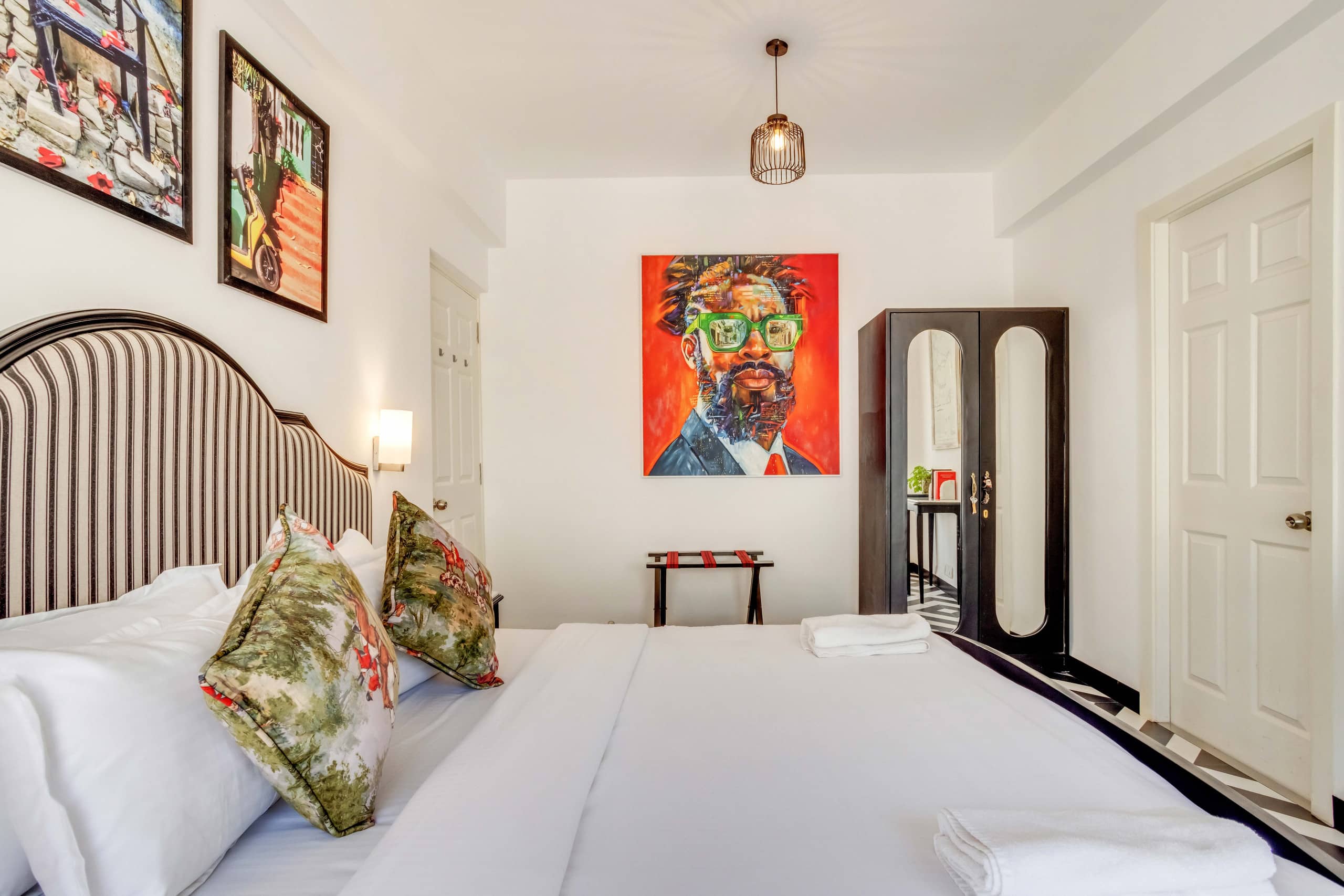Unique 2BHK | 2 min to Beach | Rooftop Pool & Gym 18
