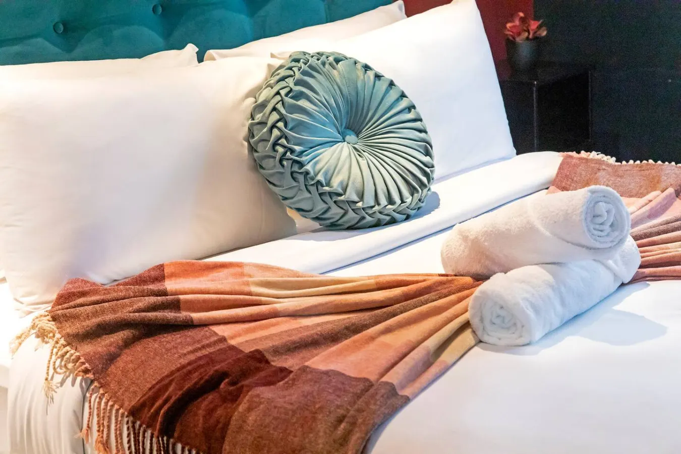 Zen Markets ~ 1BR unit in Parap 13