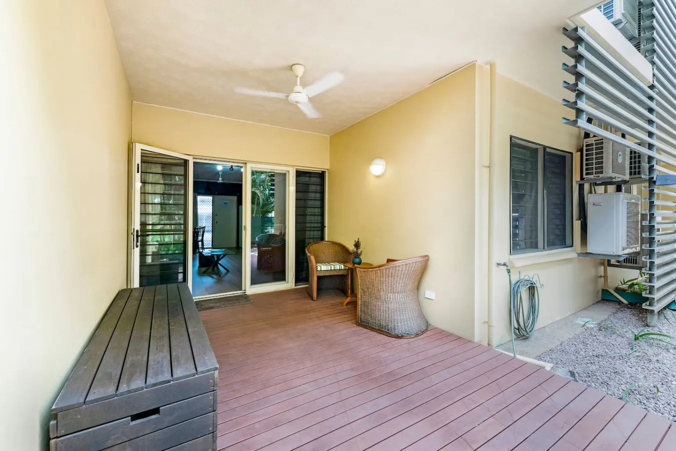 Zen Markets ~ 1BR unit in Parap 17