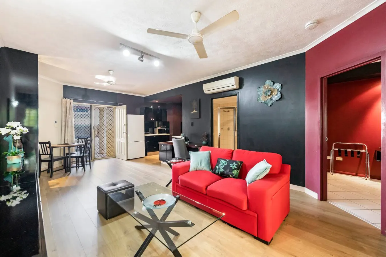 Zen Markets ~ 1BR unit in Parap — photo 3