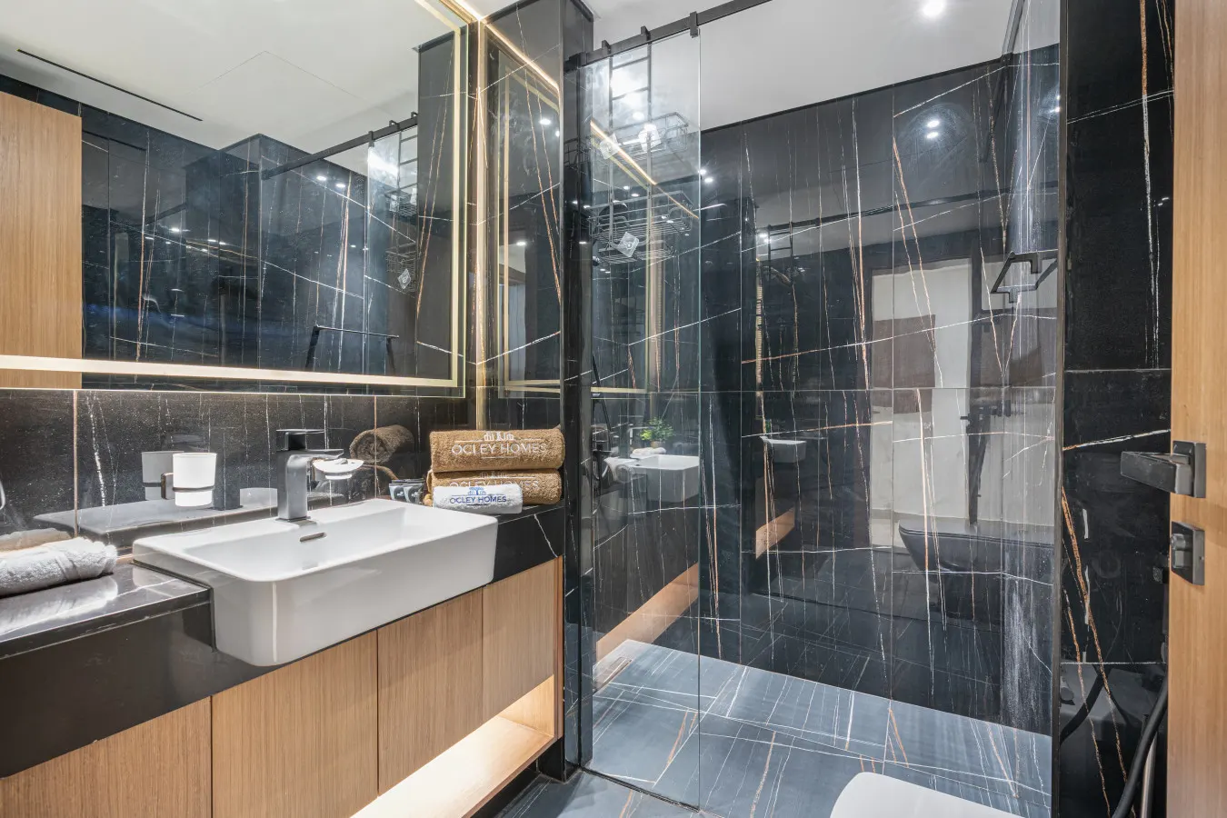 Serene and Stylish Home in the Heart of JVC 12
