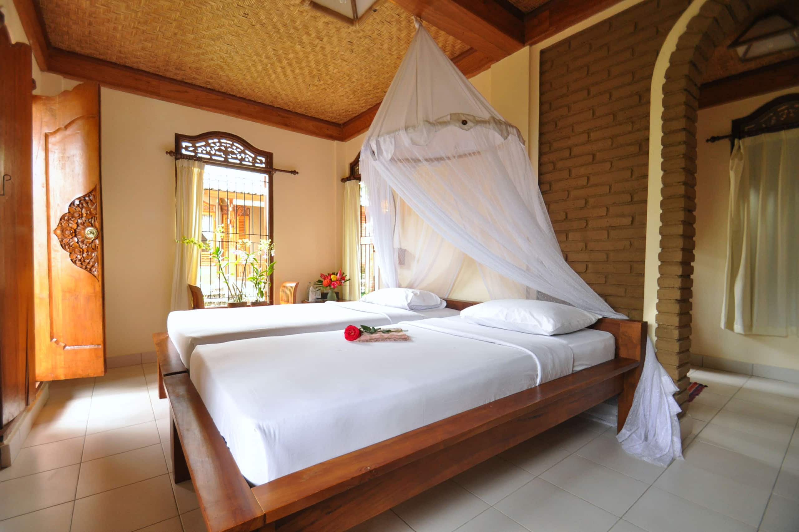 Puri Lumbung, Alam Dewata Villa Room — photo 3
