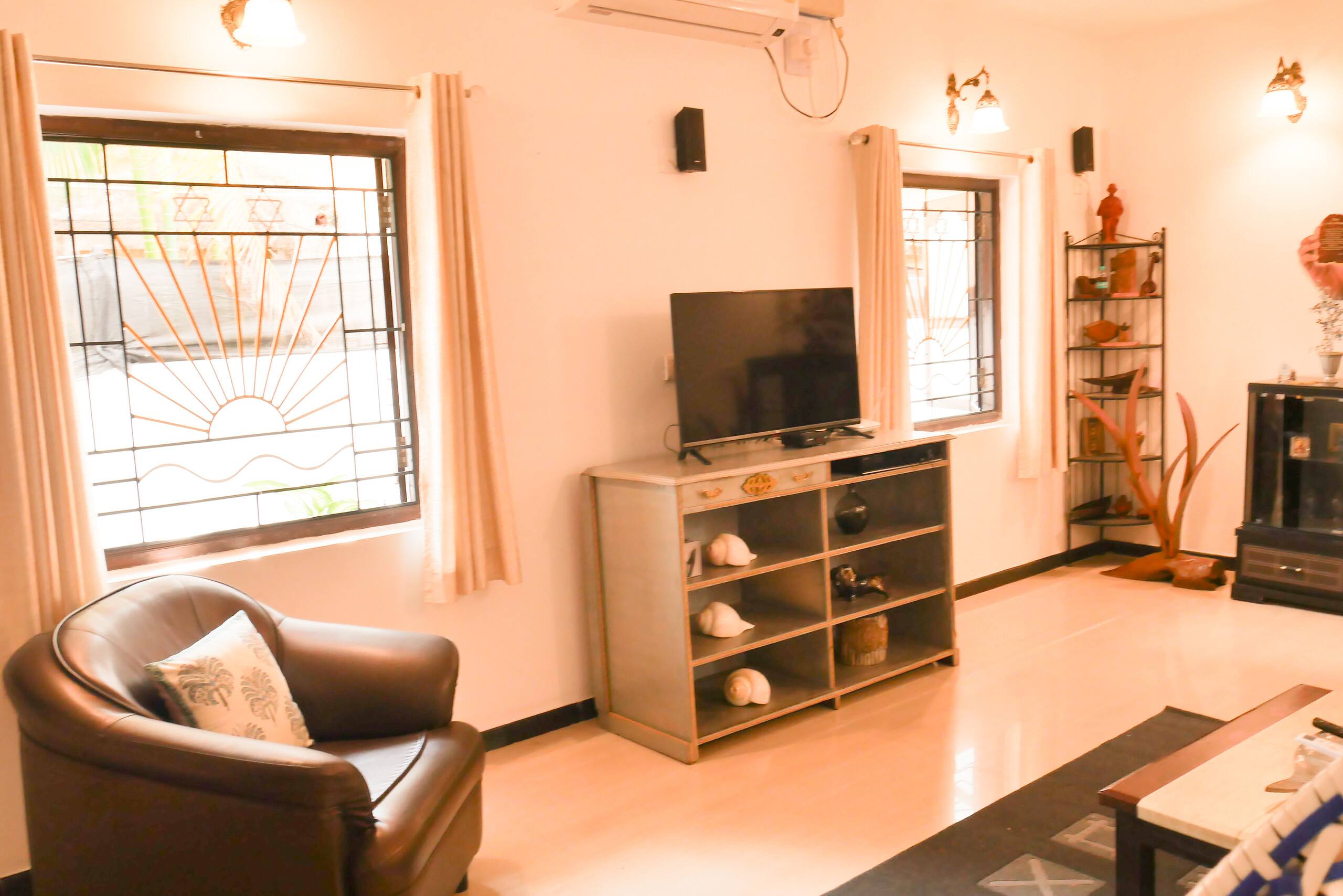 4BR Private Pool Villa in Siolim, near Uddo Beach 17