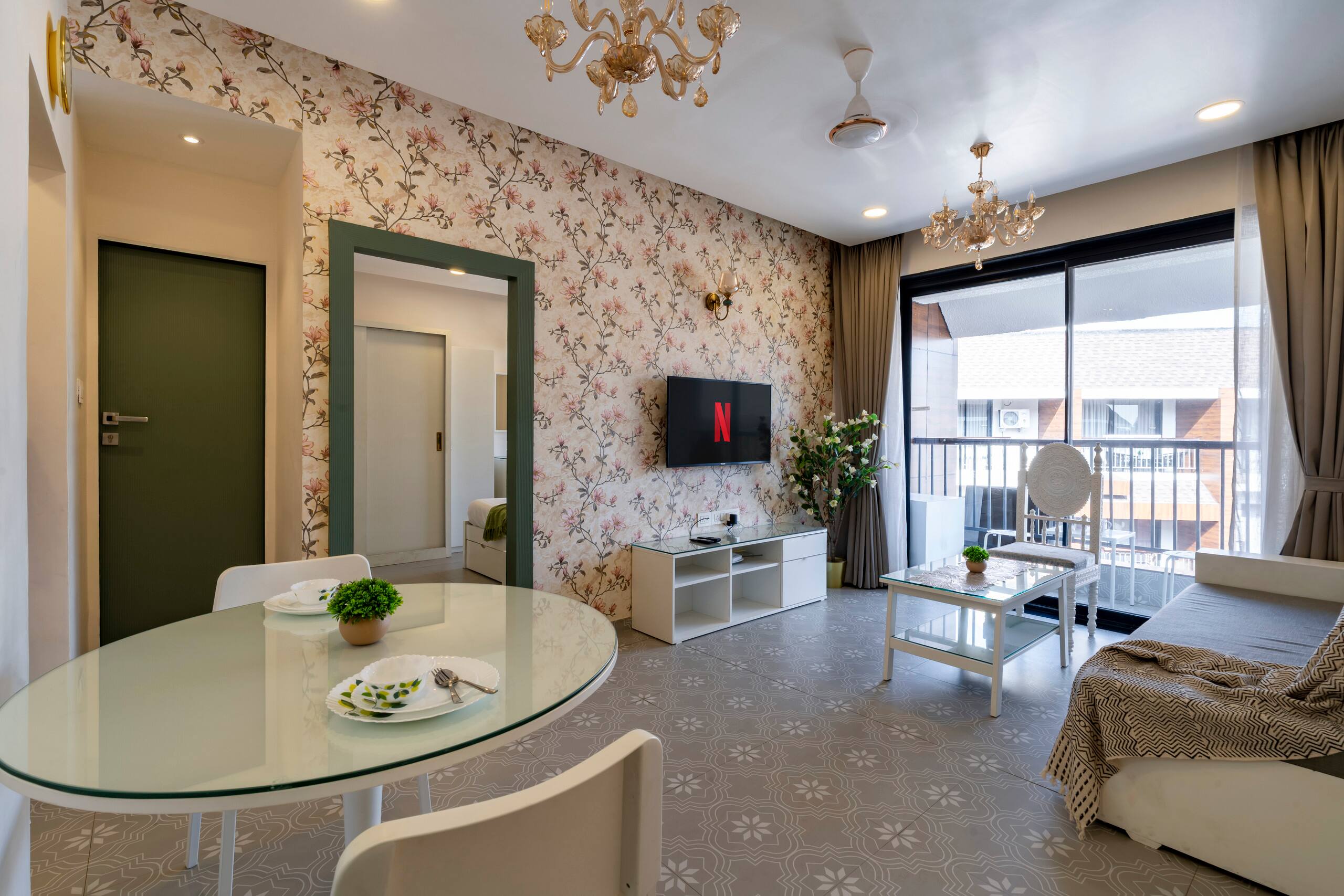 Olive Door |Luxurious 1 BHK Suite by Tarashi Homes — photo 2