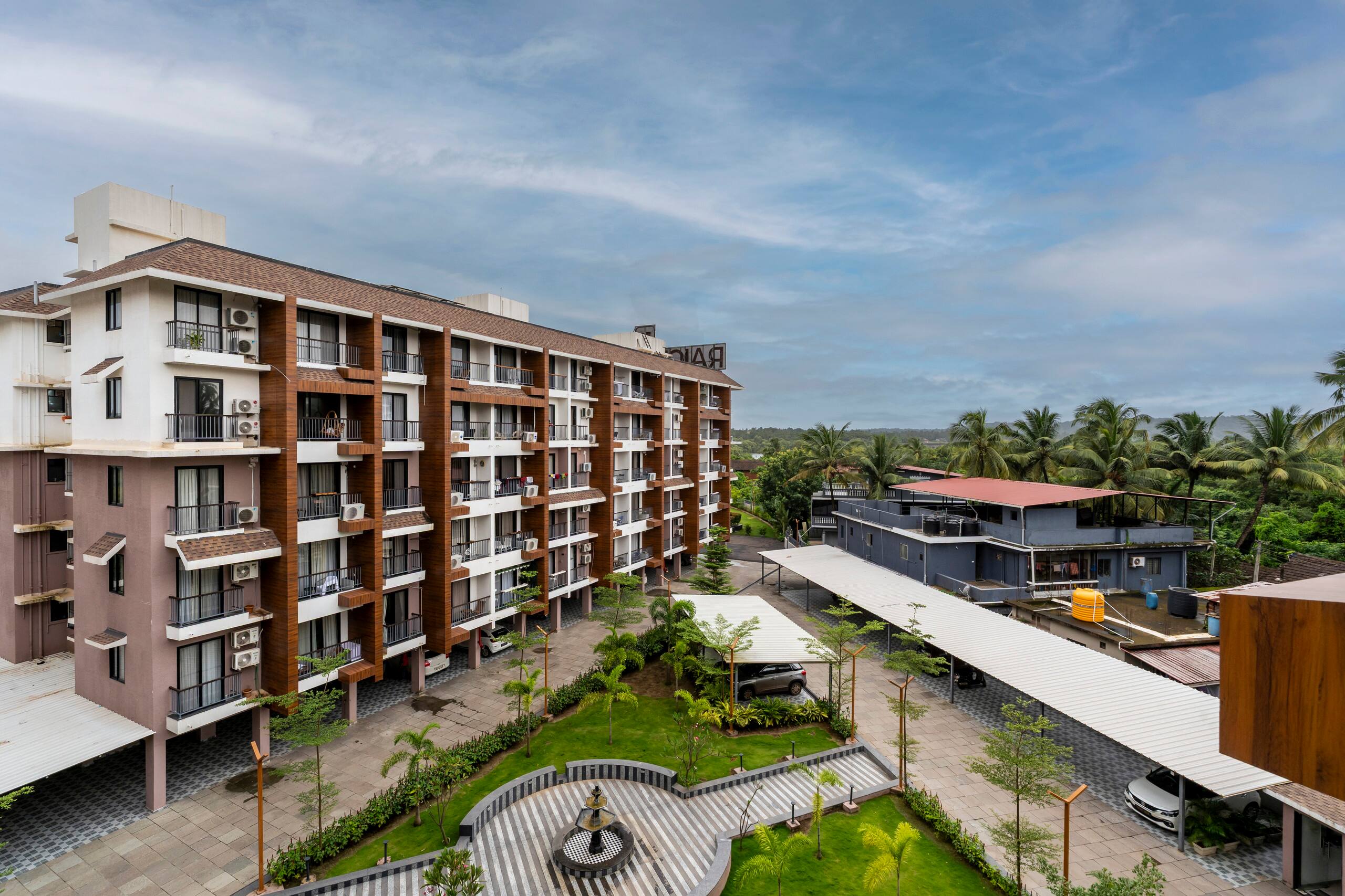 Olive Door |Luxurious 1 BHK Suite by Tarashi Homes 32