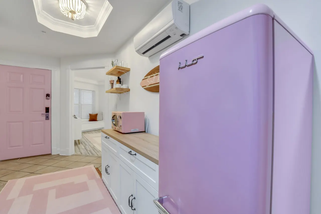 Salt & Sea Inn Unit A- 1 Bed 1 Ba Condo w/ Pool 11