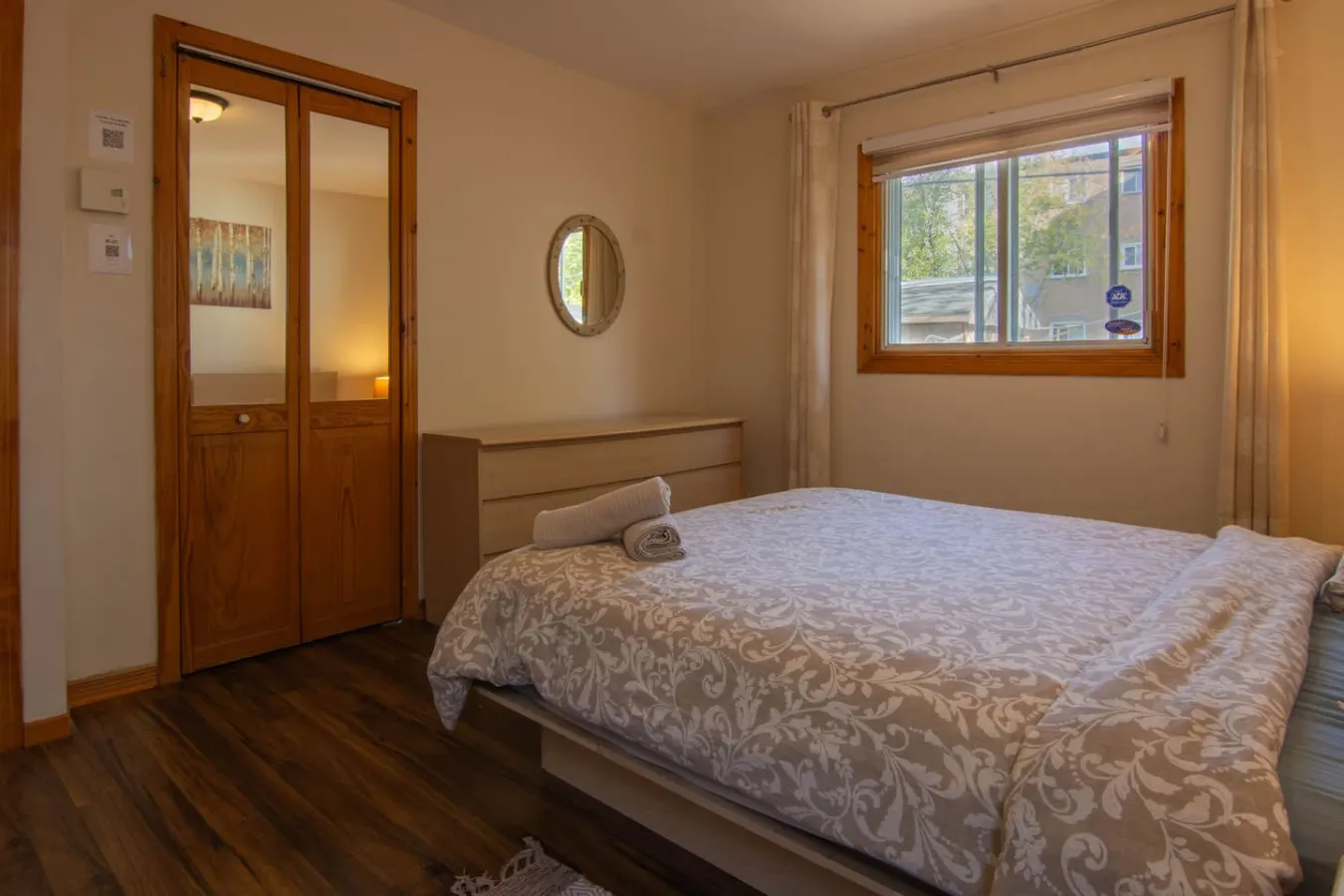 Cozy Bungalow Longueuil 3 BR 6 pers 11