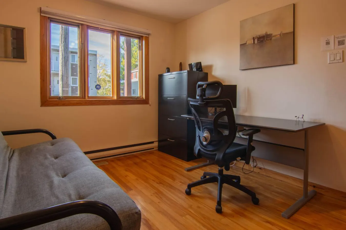 Cozy Bungalow Longueuil 3 BR 6 pers 12